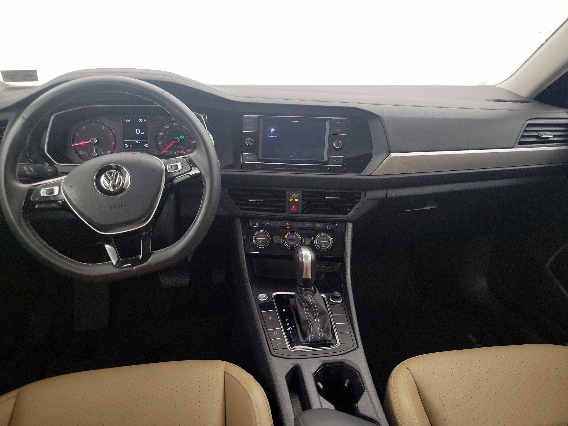 Thumbnail: 2021 Volkswagen Jetta - 9