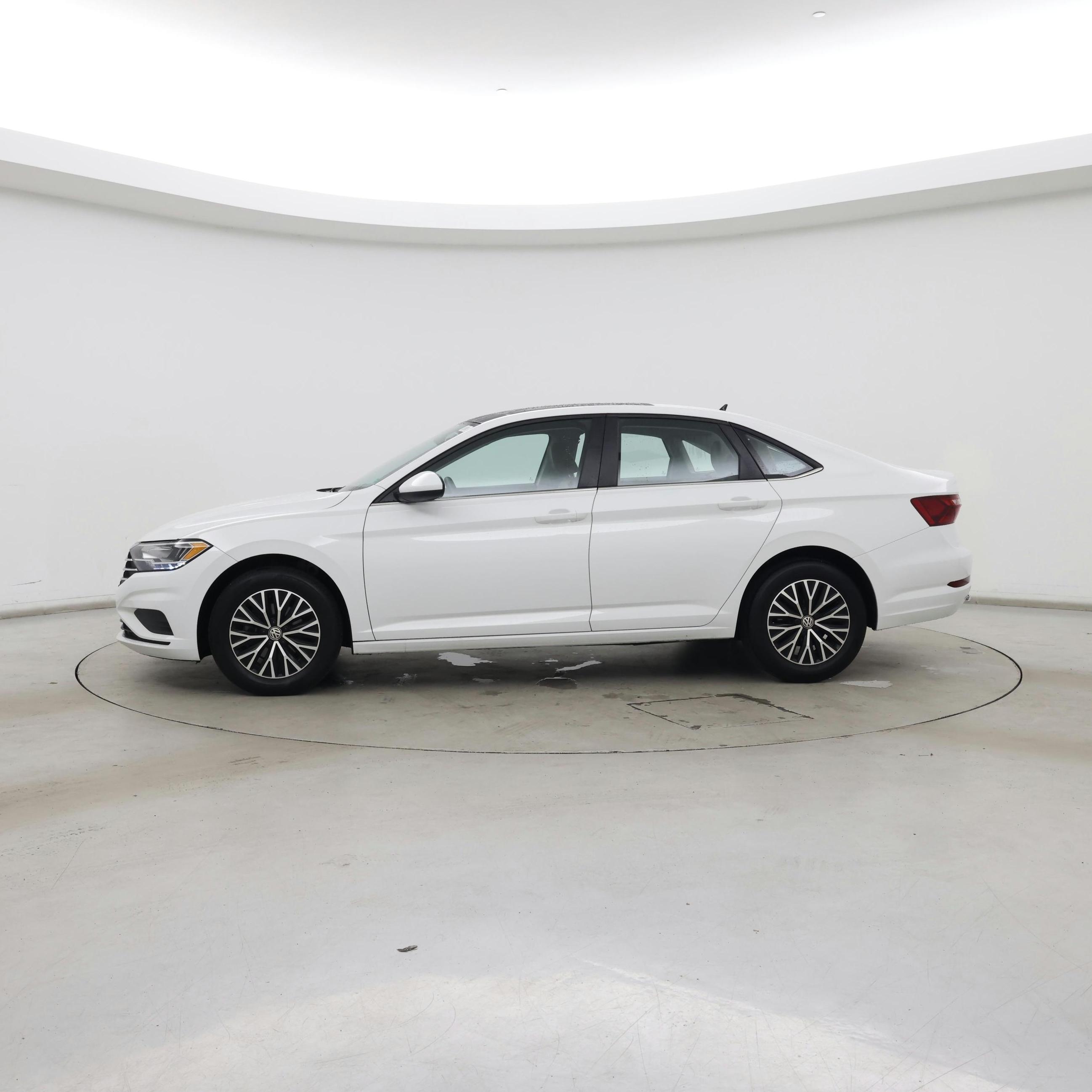 Thumbnail: 2021 Volkswagen Jetta - 3
