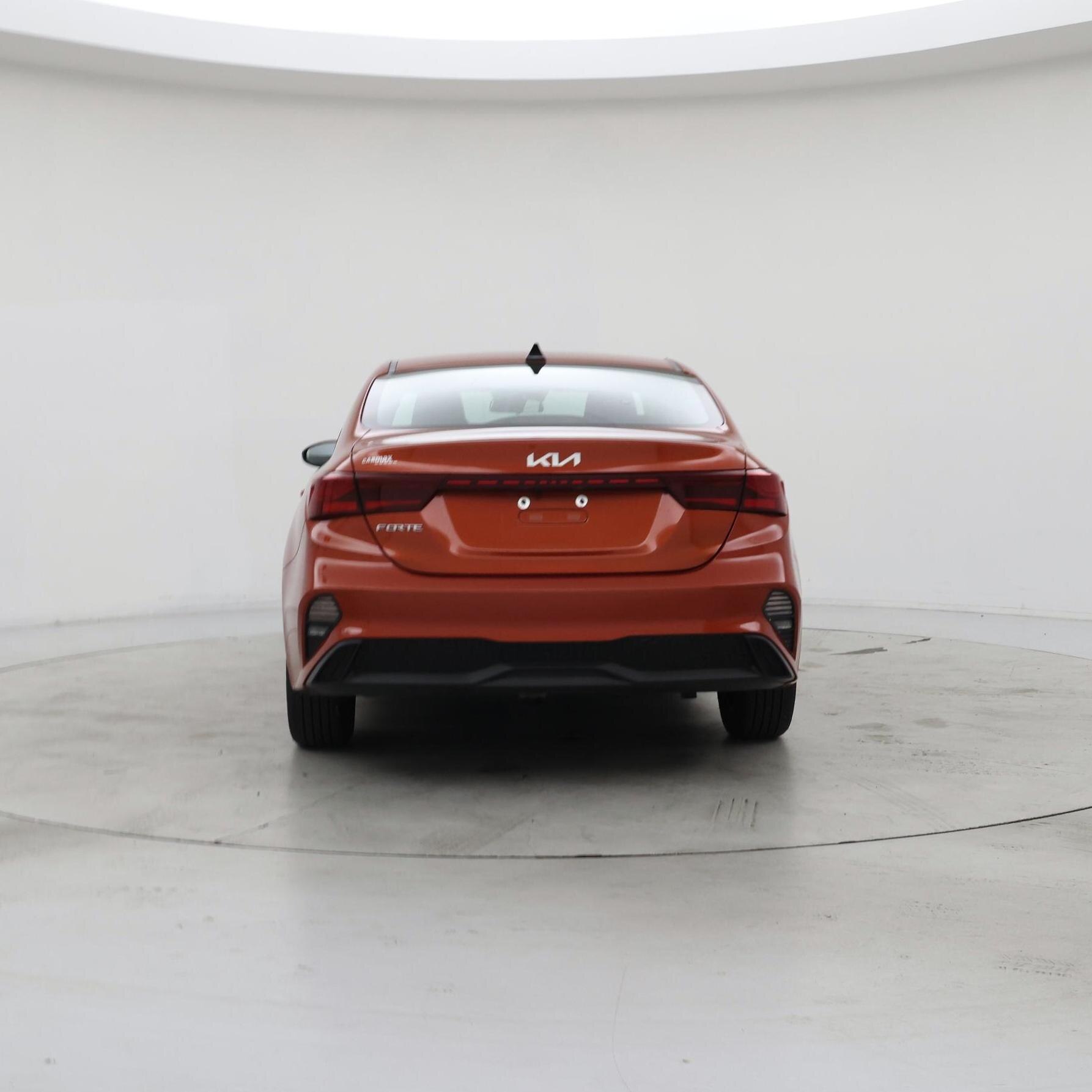 Thumbnail: 2023 Kia Forte - 6
