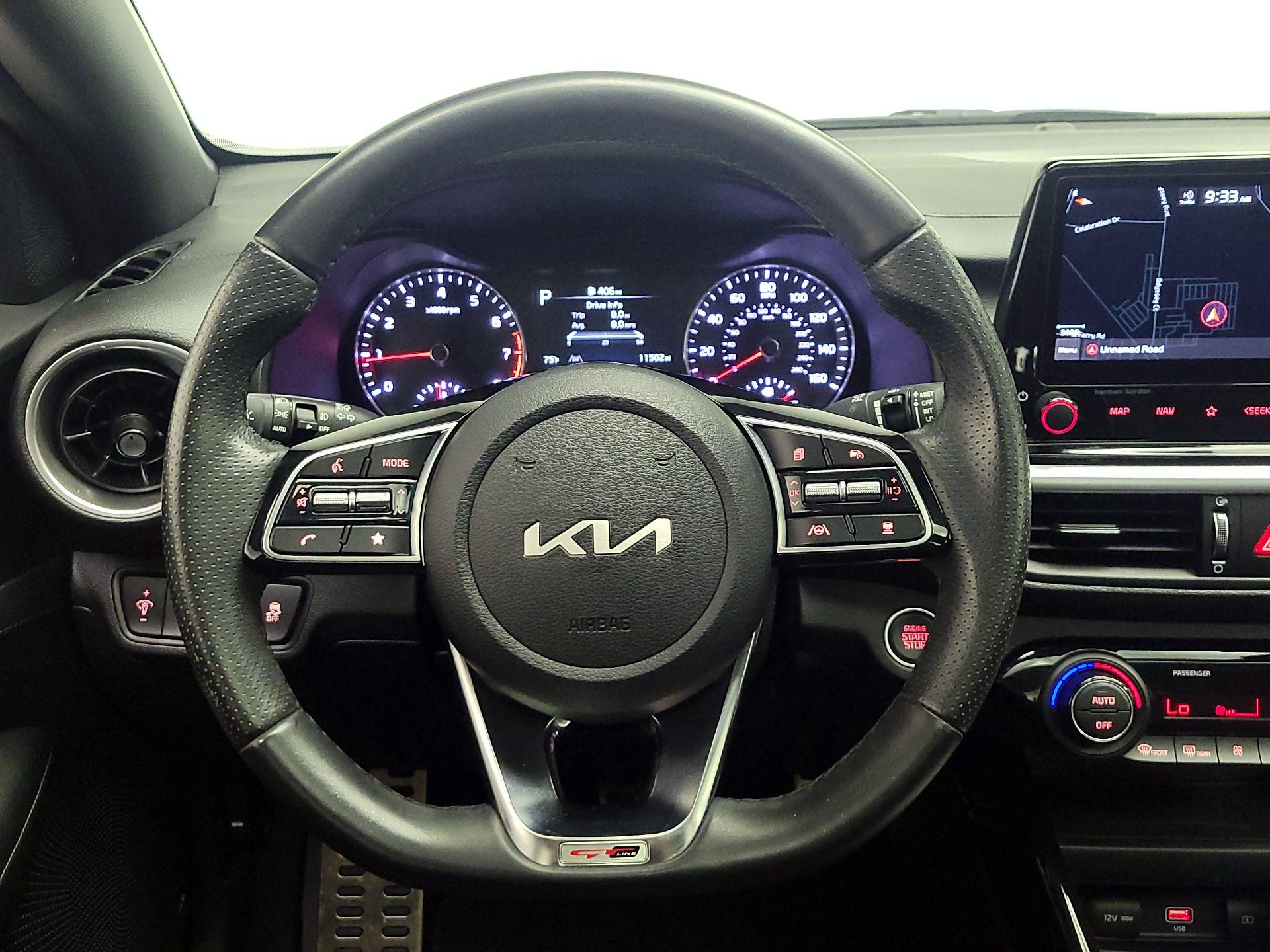 Thumbnail: 2022 Kia Forte - 10