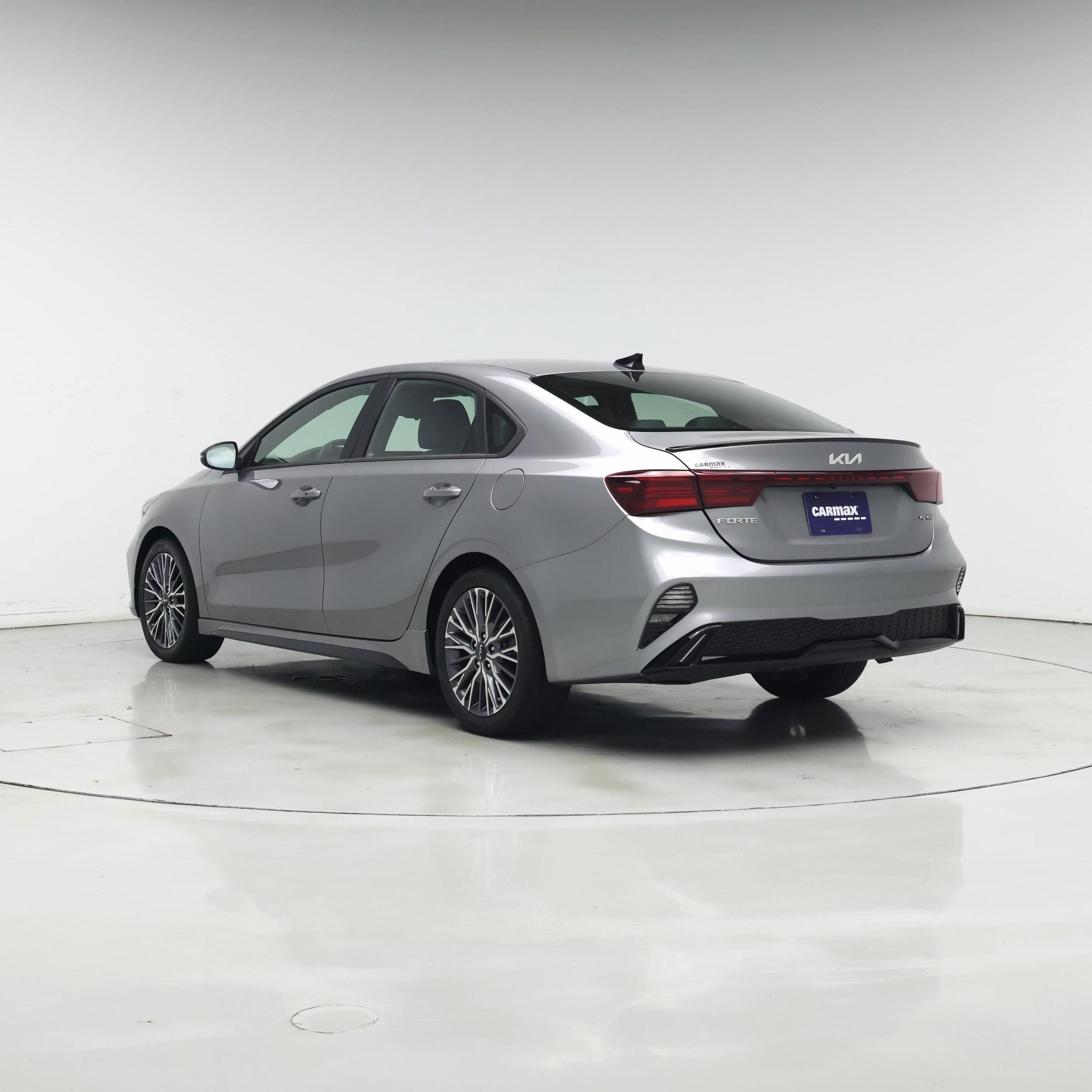 Thumbnail: 2022 Kia Forte - 2