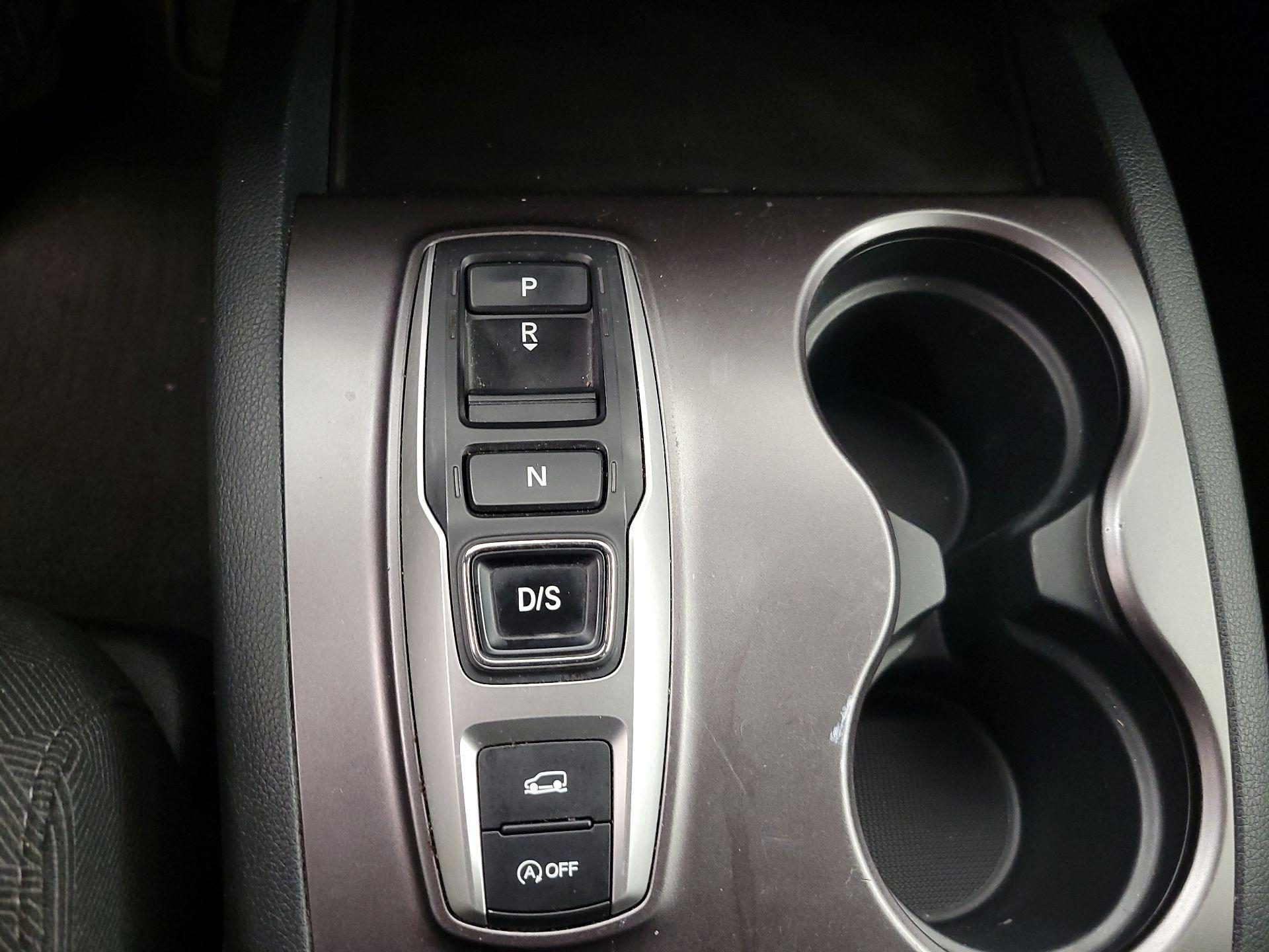 Thumbnail: 2022 Honda Pilot - 17