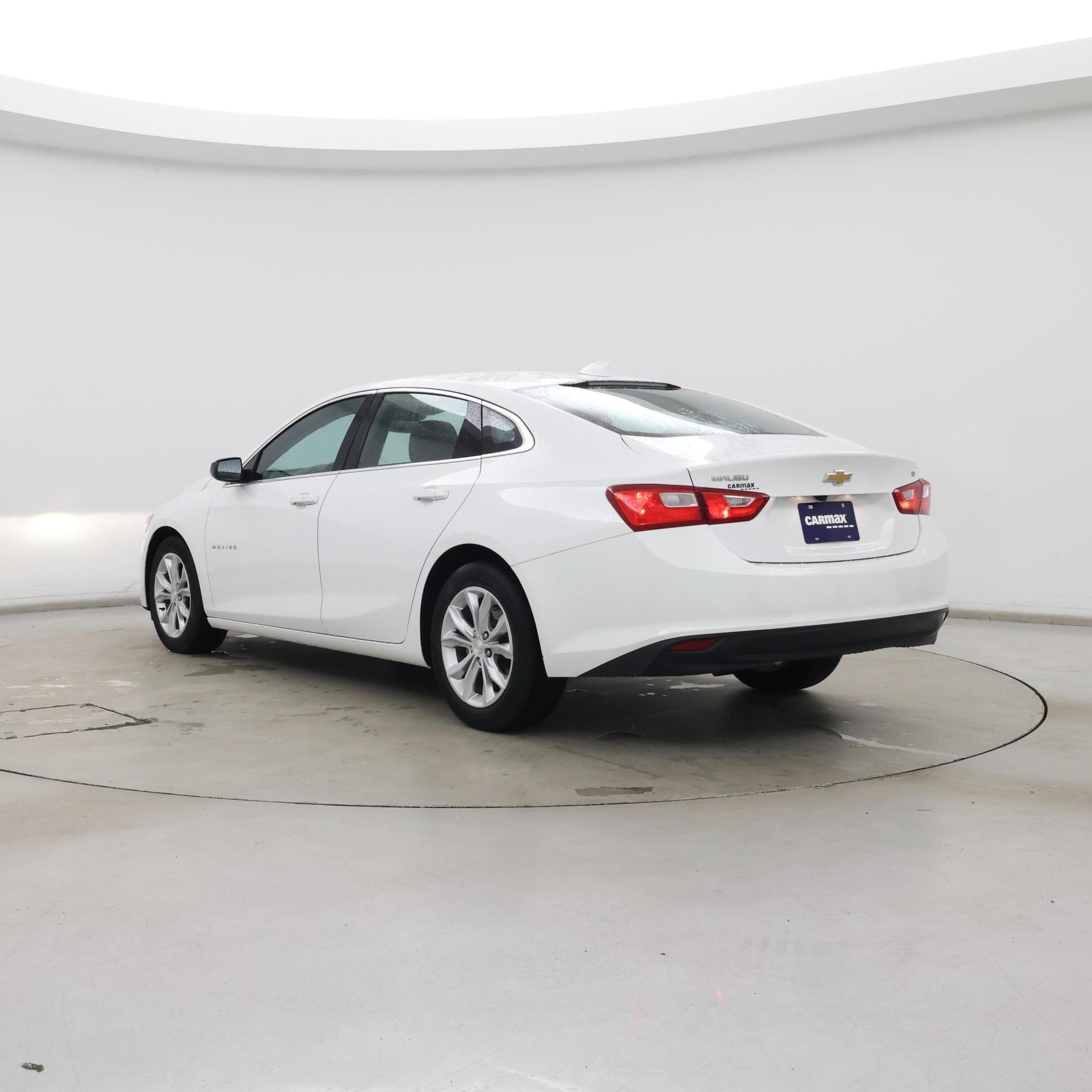 Thumbnail: 2023 Chevrolet Malibu - 2
