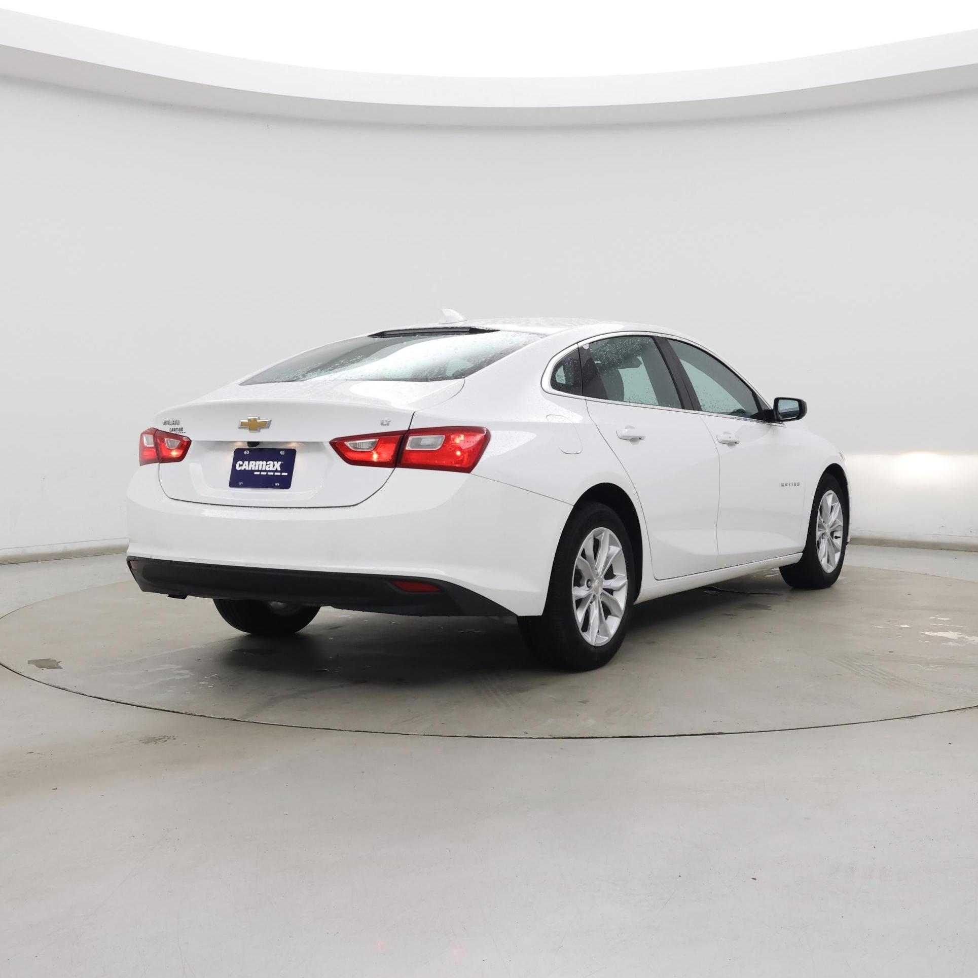 Thumbnail: 2023 Chevrolet Malibu - 8