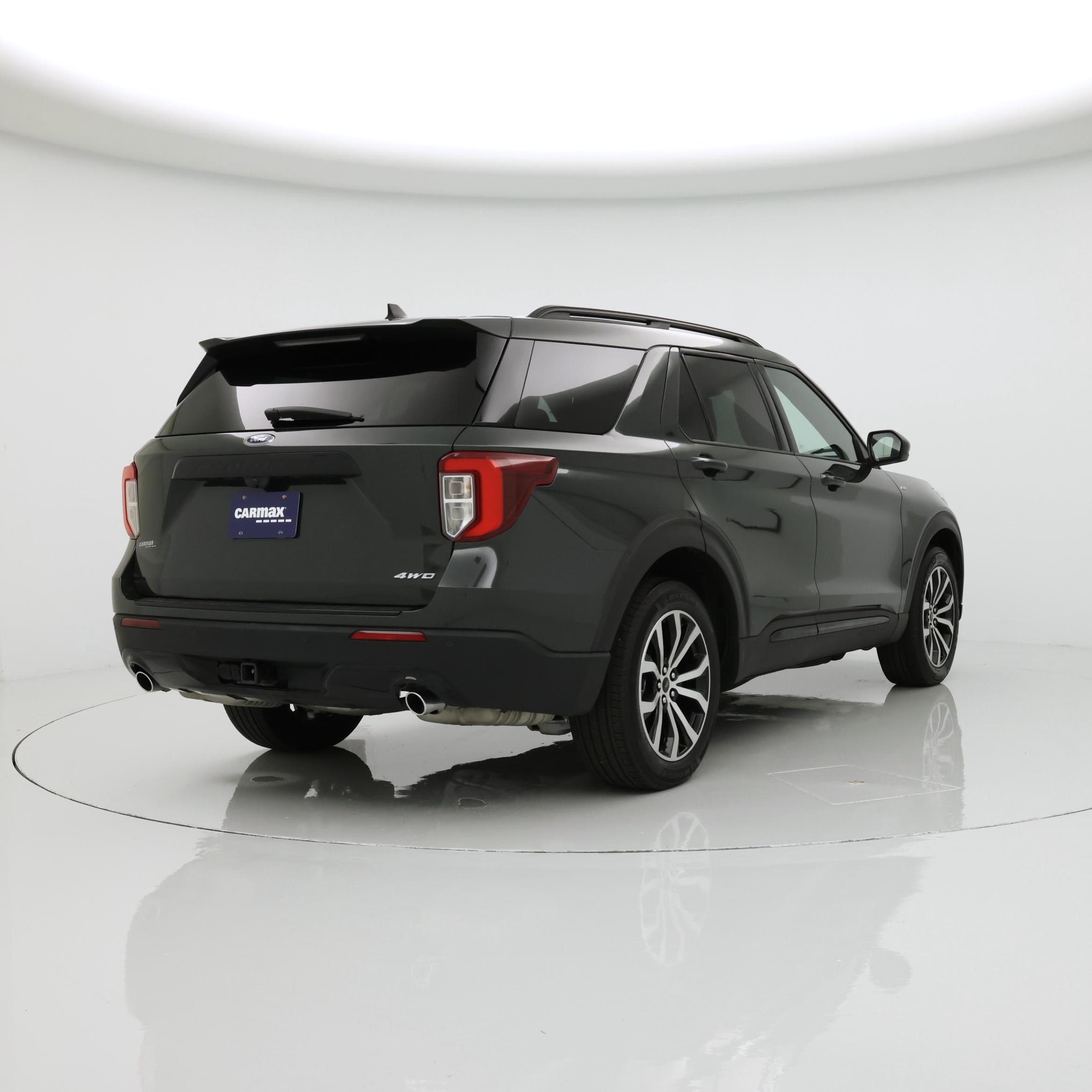 Thumbnail: 2022 Ford Explorer - 8