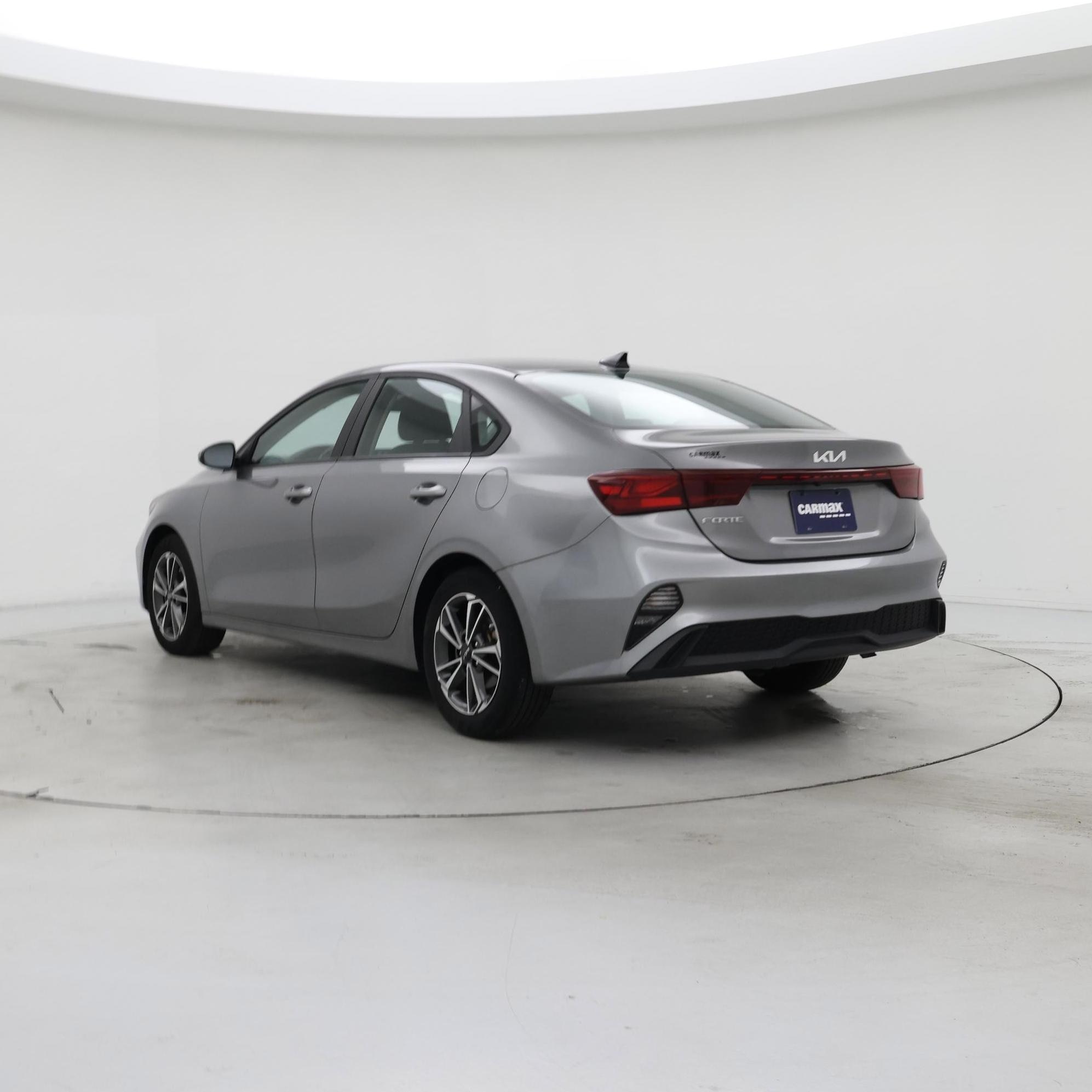 Thumbnail: 2022 Kia Forte - 2