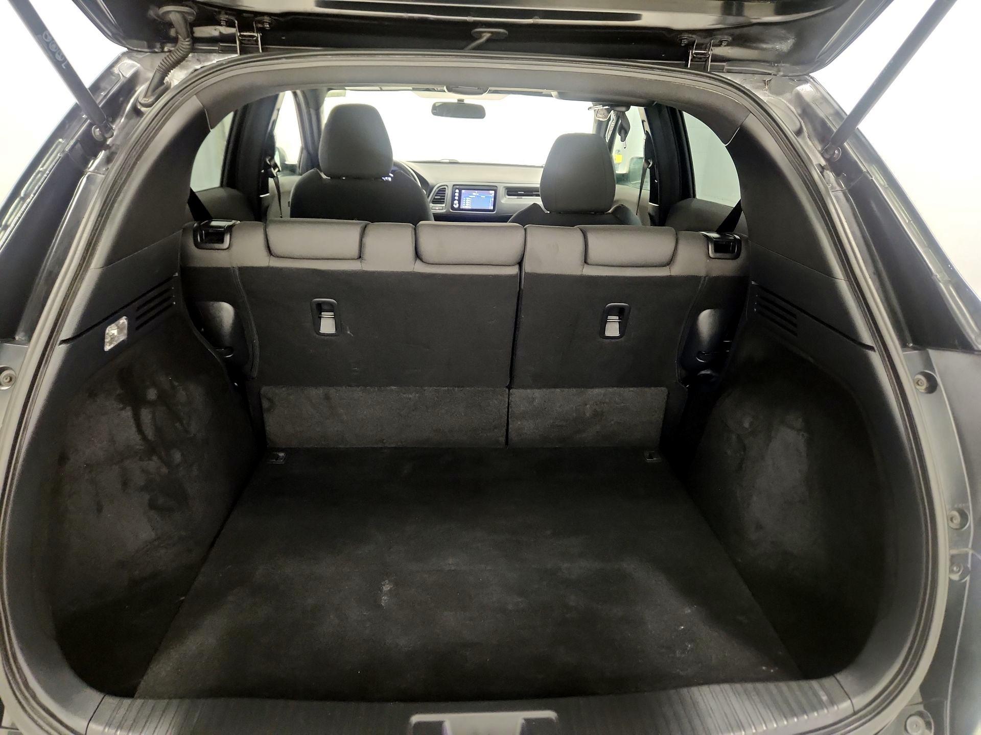 Thumbnail: 2022 Honda HR-V - 19