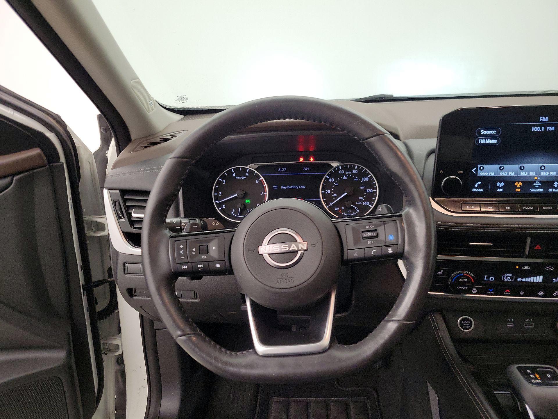 Thumbnail: 2022 Nissan Rogue - 10