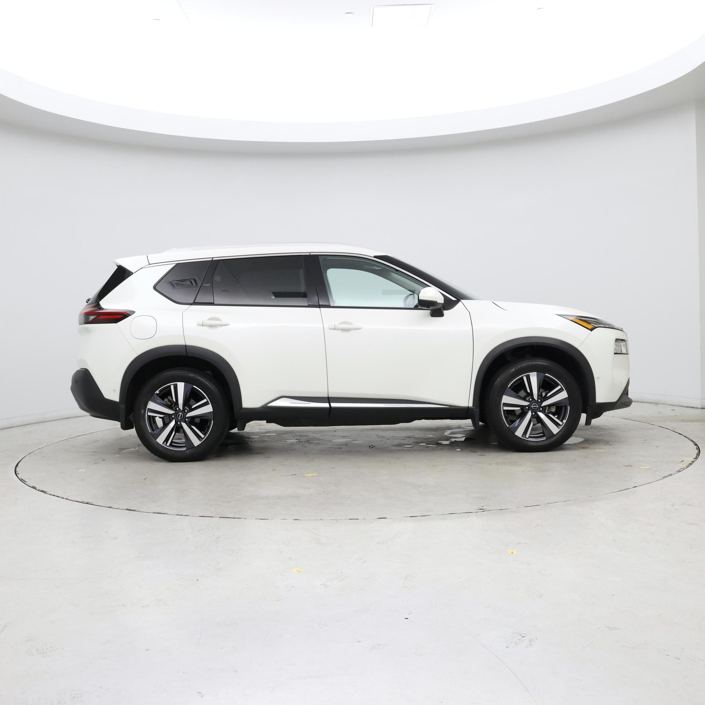 Thumbnail: 2022 Nissan Rogue - 7