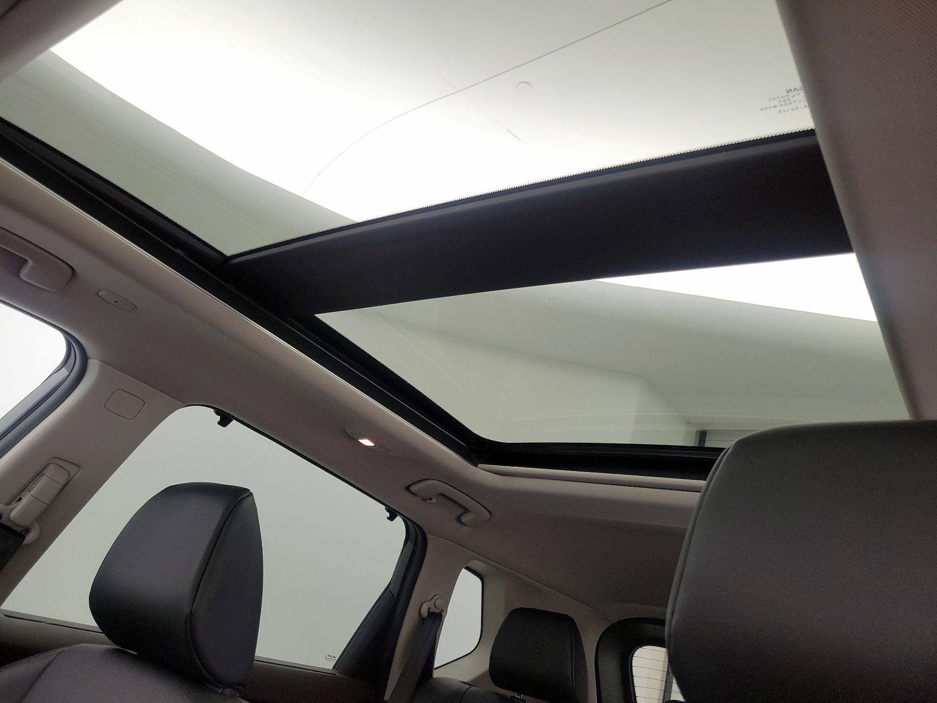 Thumbnail: 2022 Nissan Rogue - 19