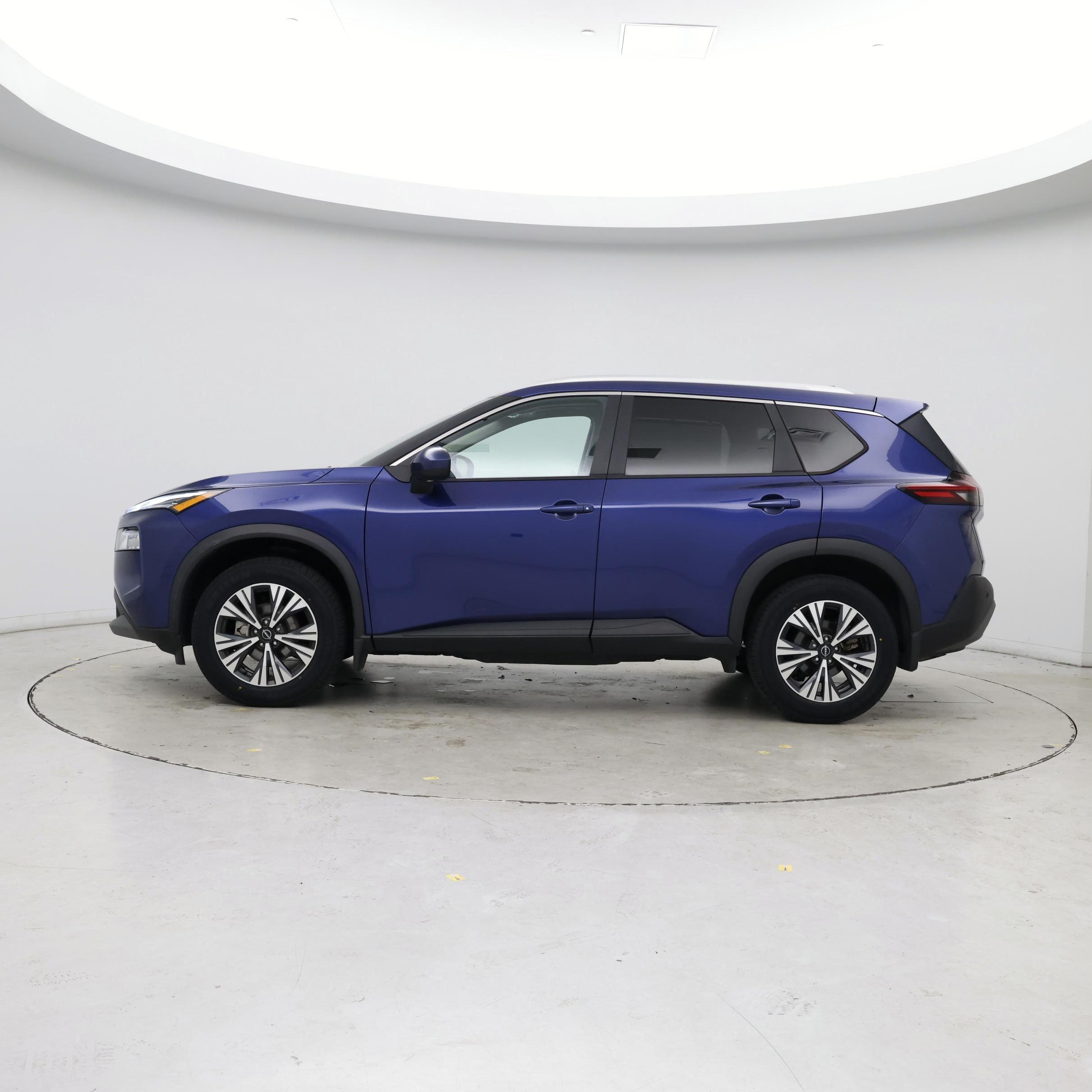 Thumbnail: 2023 Nissan Rogue - 3
