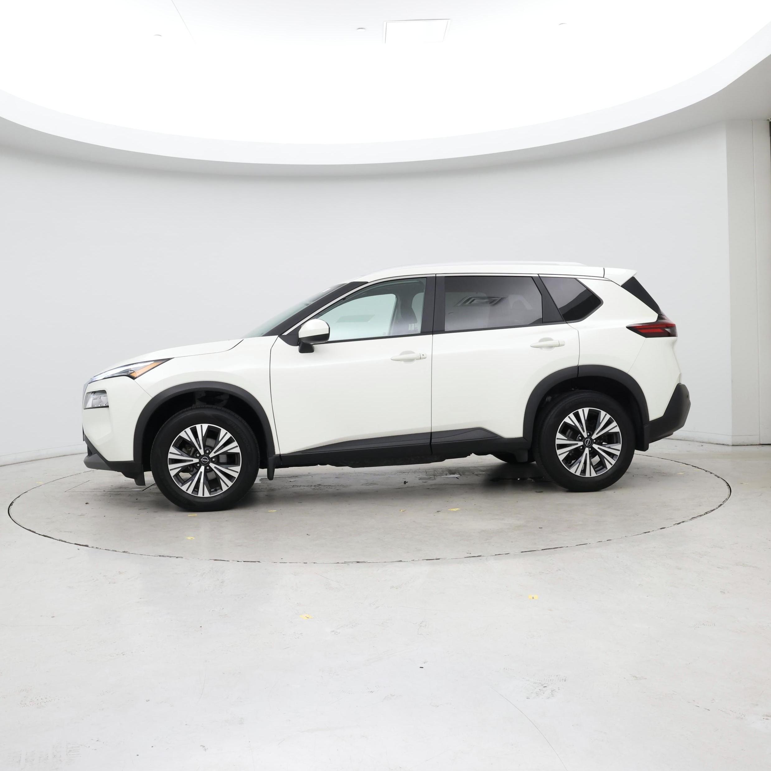 Thumbnail: 2023 Nissan Rogue - 3