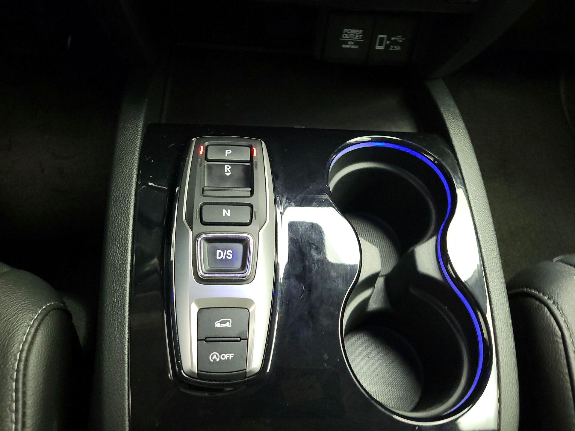 Thumbnail: 2022 Honda Pilot - 18
