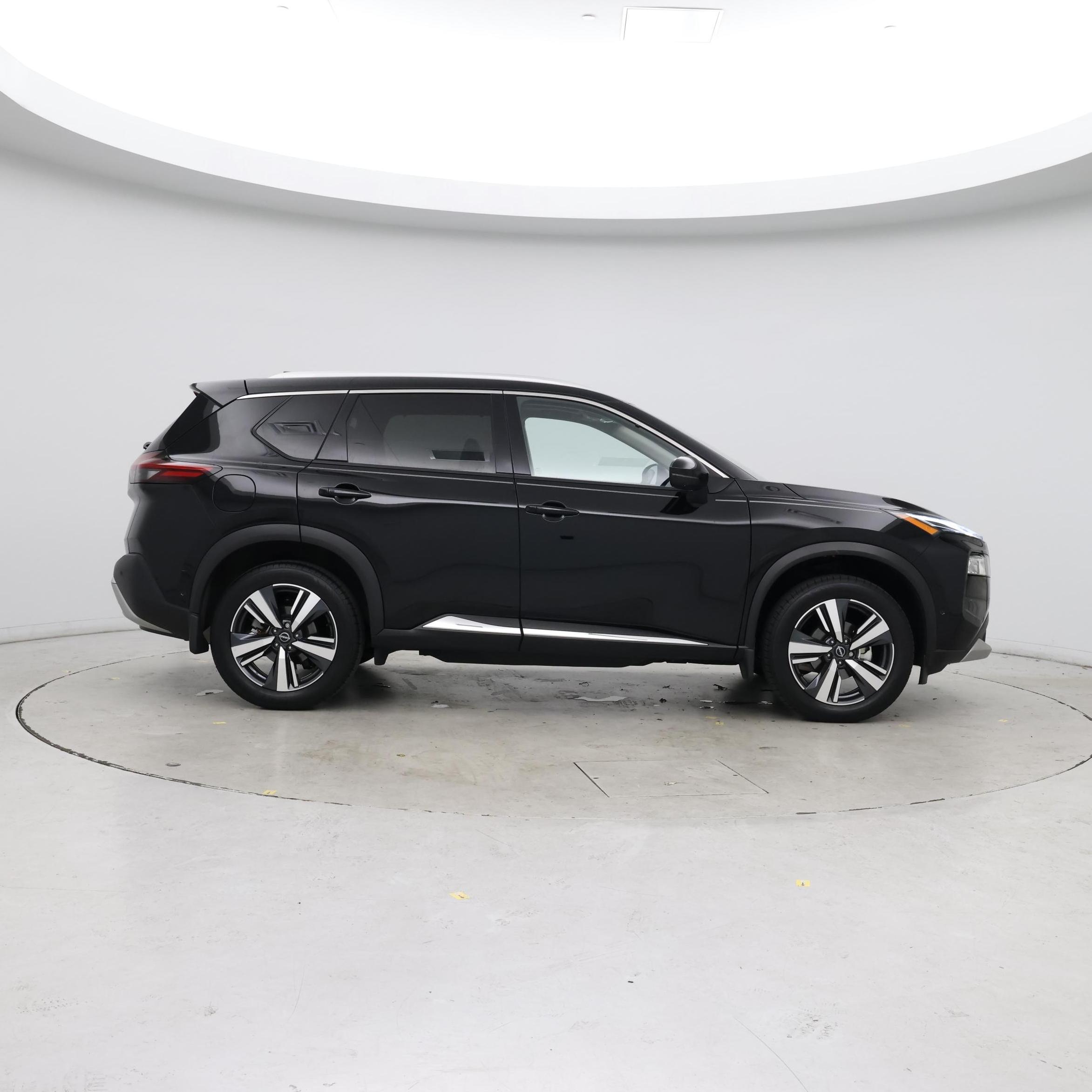 Thumbnail: 2023 Nissan Rogue - 7