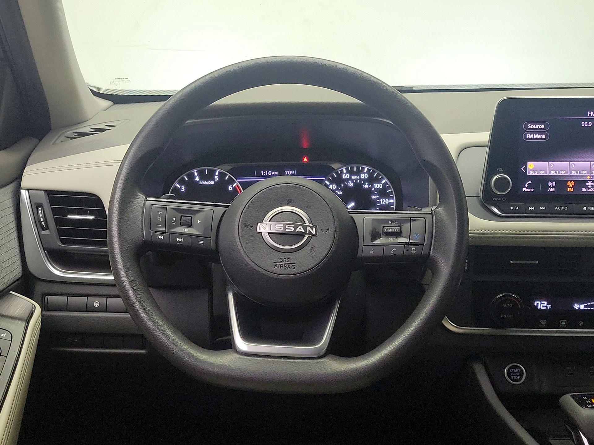 Thumbnail: 2023 Nissan Rogue - 10