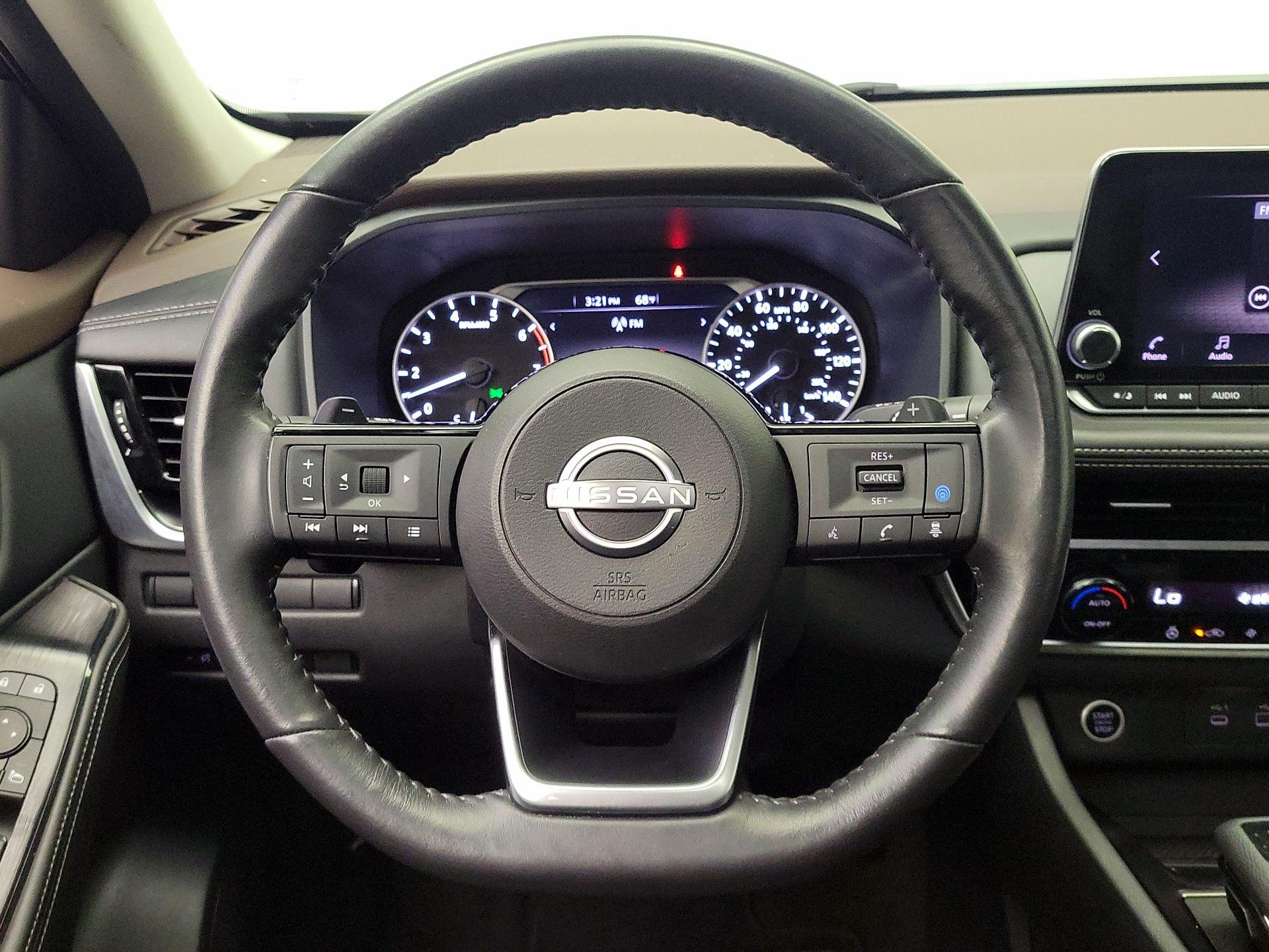 Thumbnail: 2022 Nissan Rogue - 10