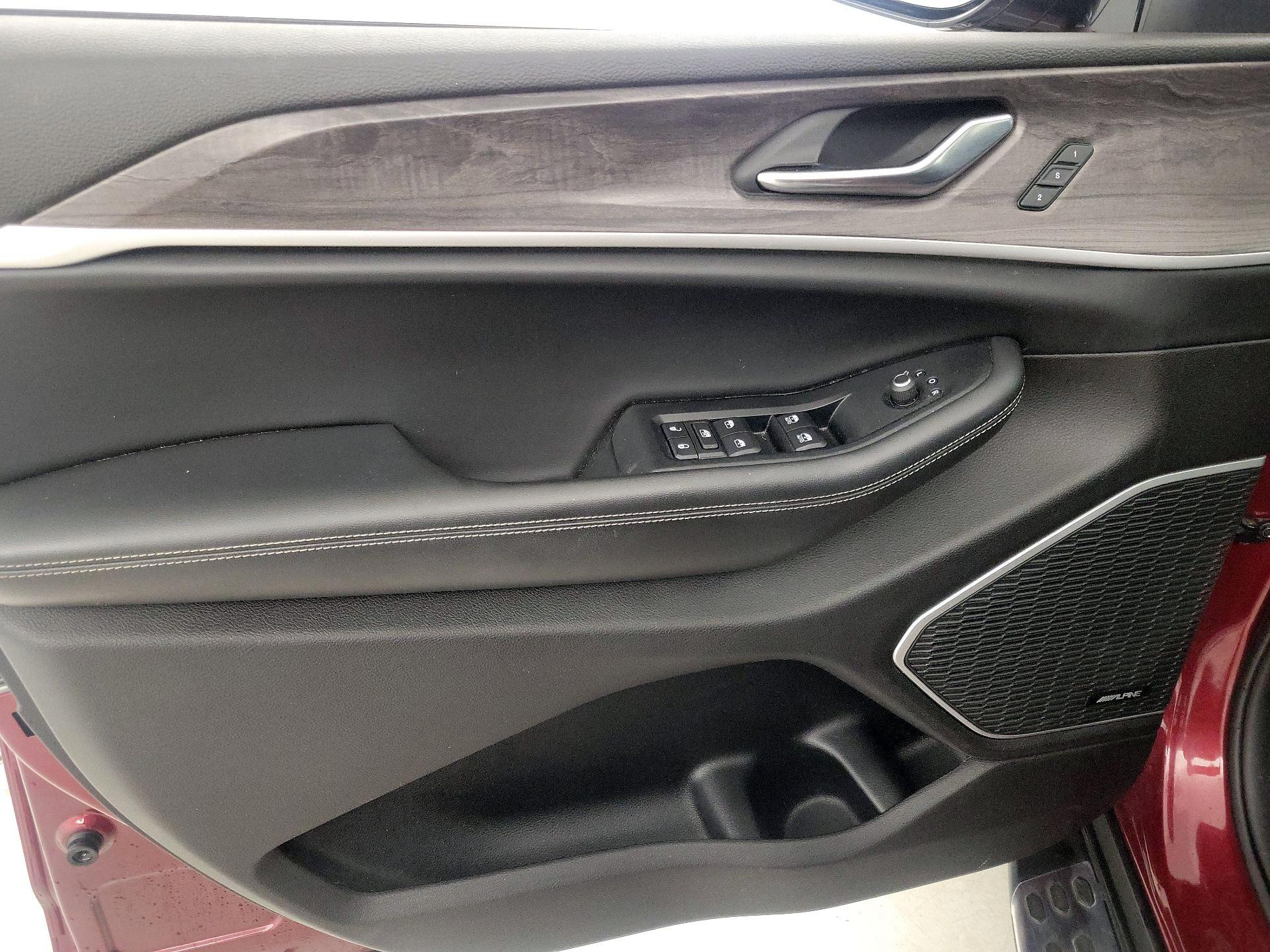Thumbnail: 2021 Jeep Grand Cherokee L - 12