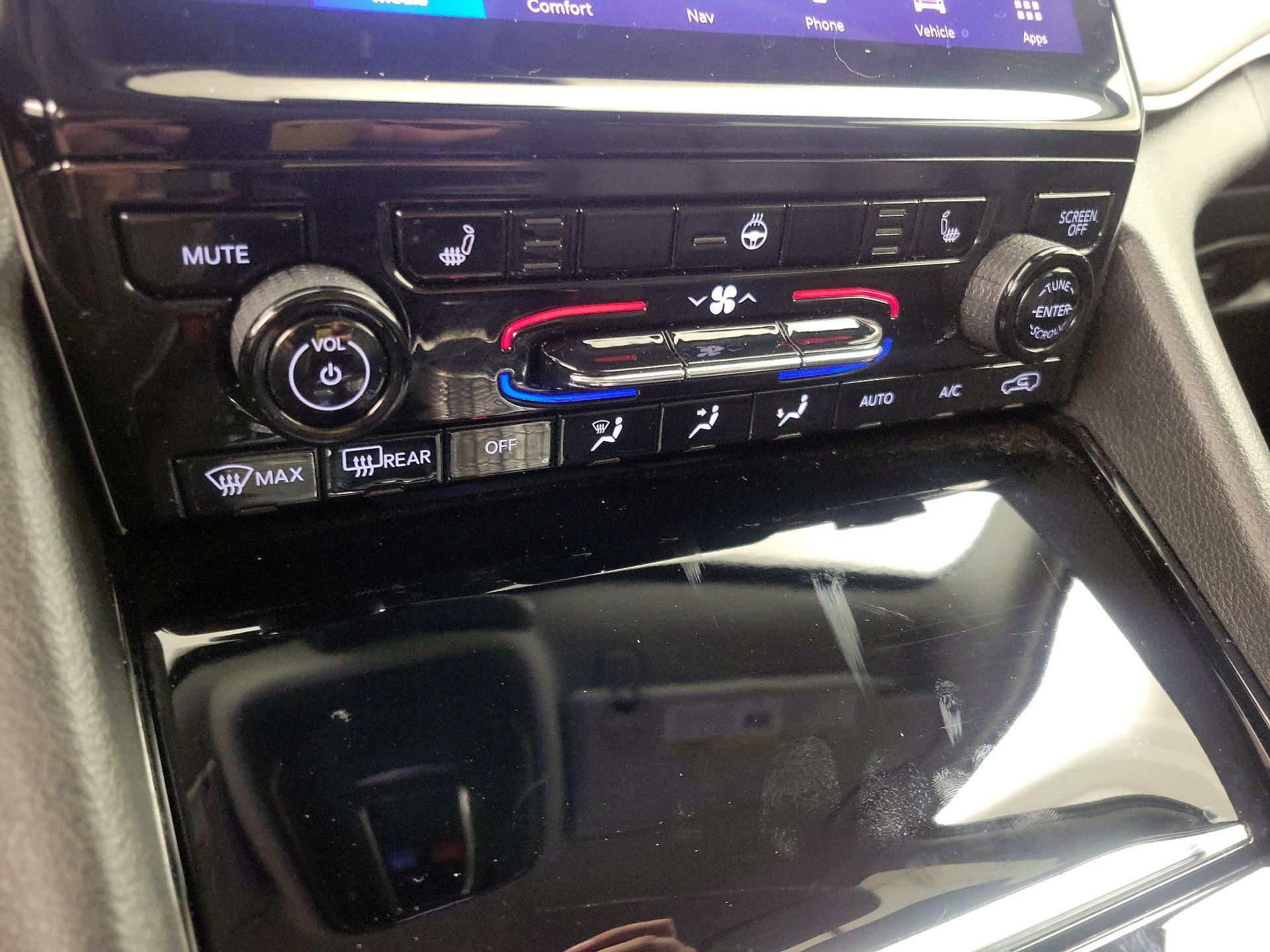 Thumbnail: 2021 Jeep Grand Cherokee L - 17