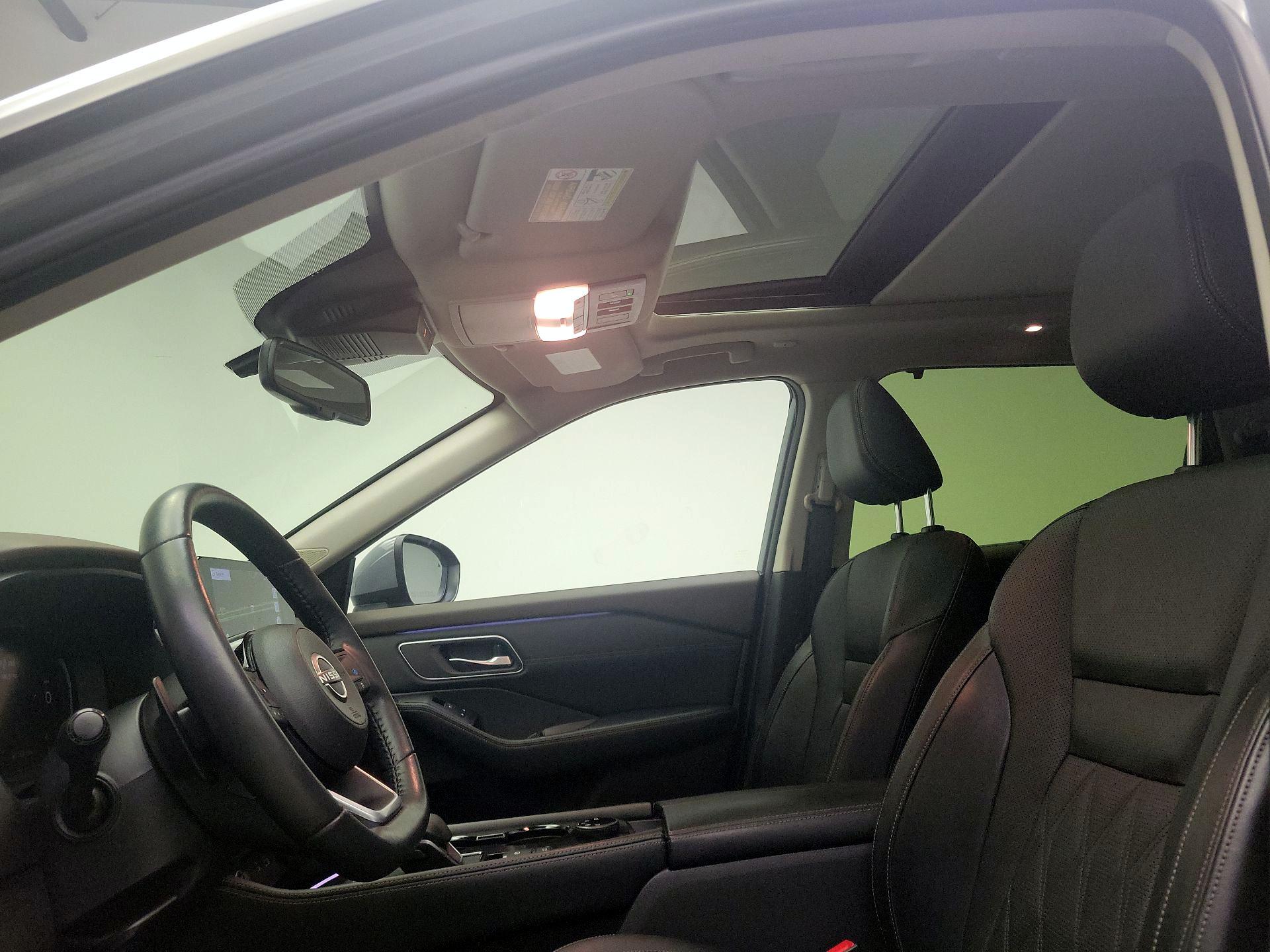 Thumbnail: 2023 Nissan Rogue - 20
