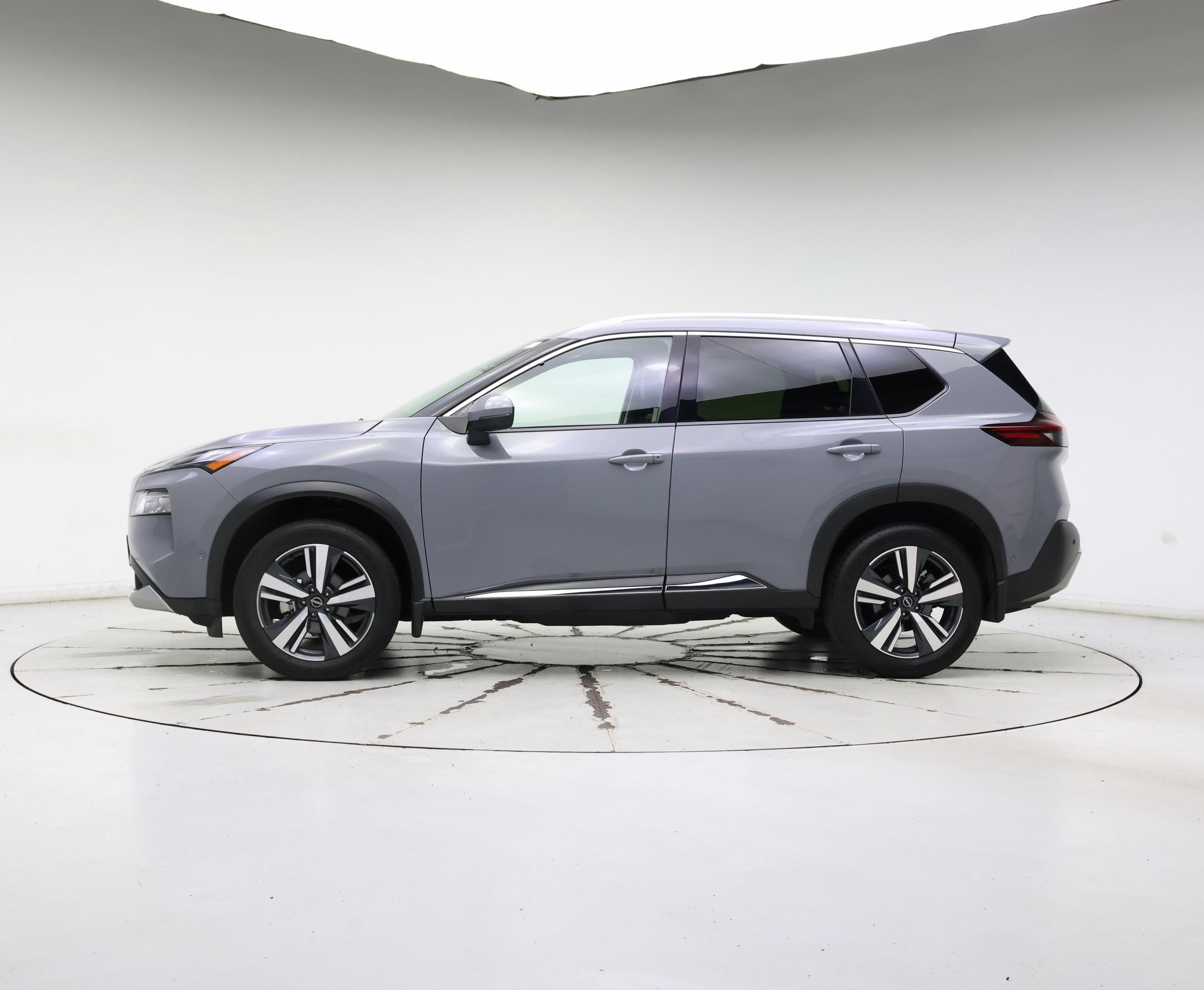 Thumbnail: 2023 Nissan Rogue - 3