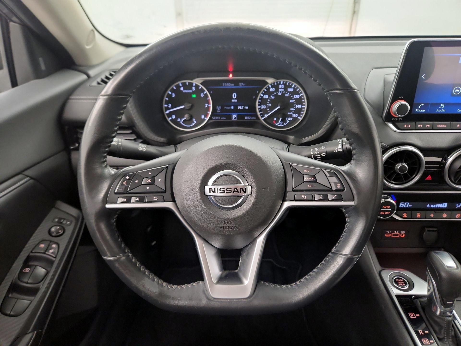 Thumbnail: 2021 Nissan Sentra - 10