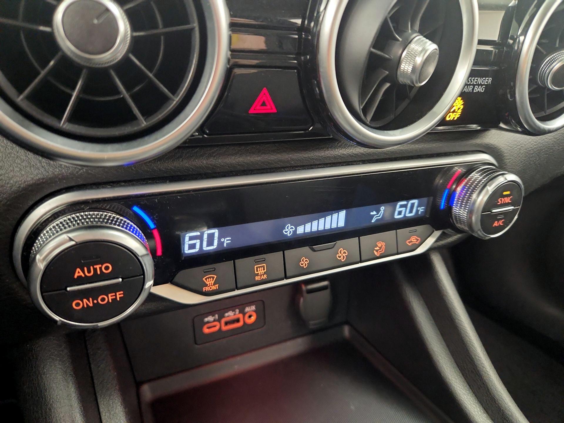 Thumbnail: 2021 Nissan Sentra - 16