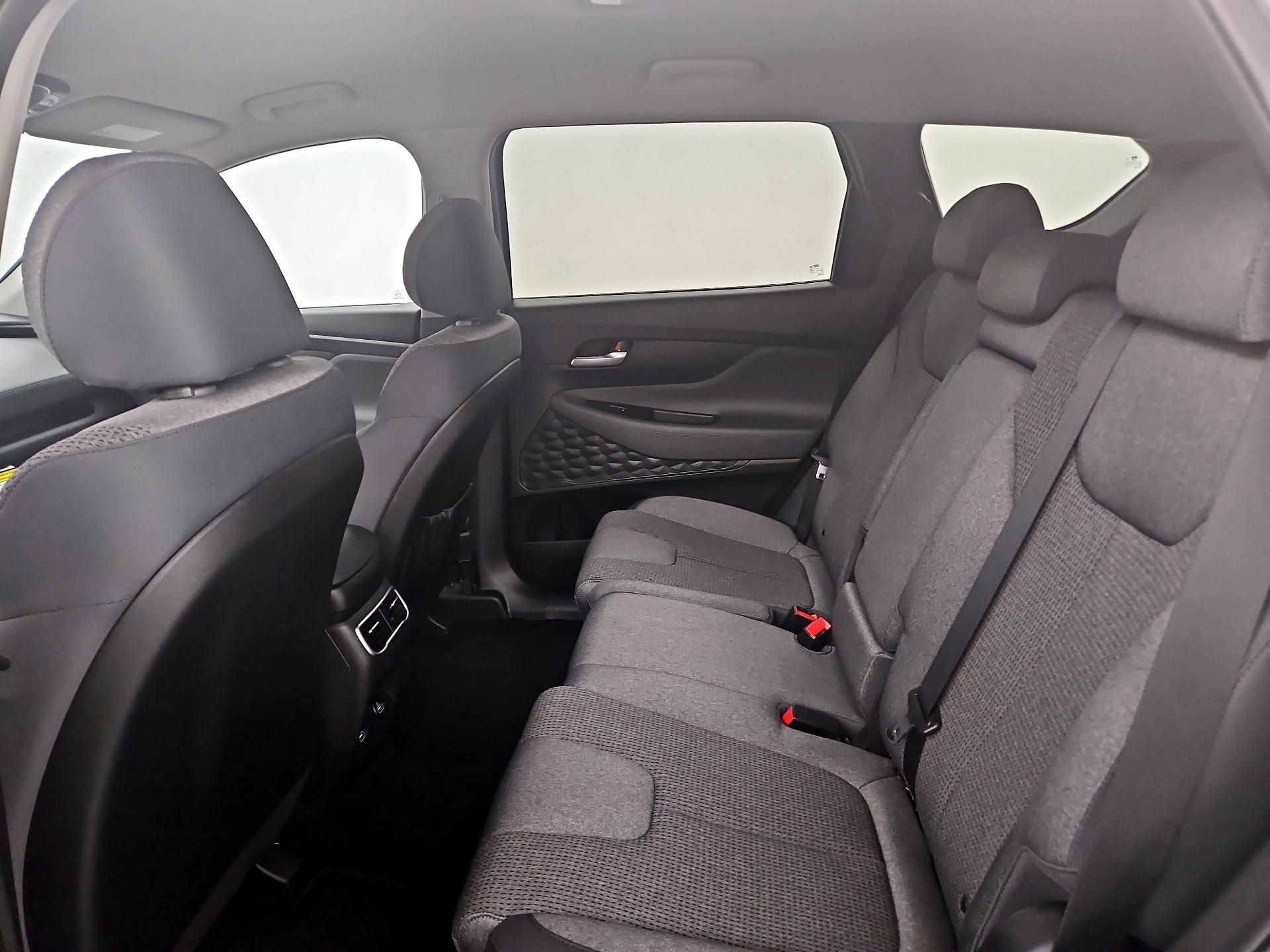 Thumbnail: 2023 Hyundai Santa Fe - 20