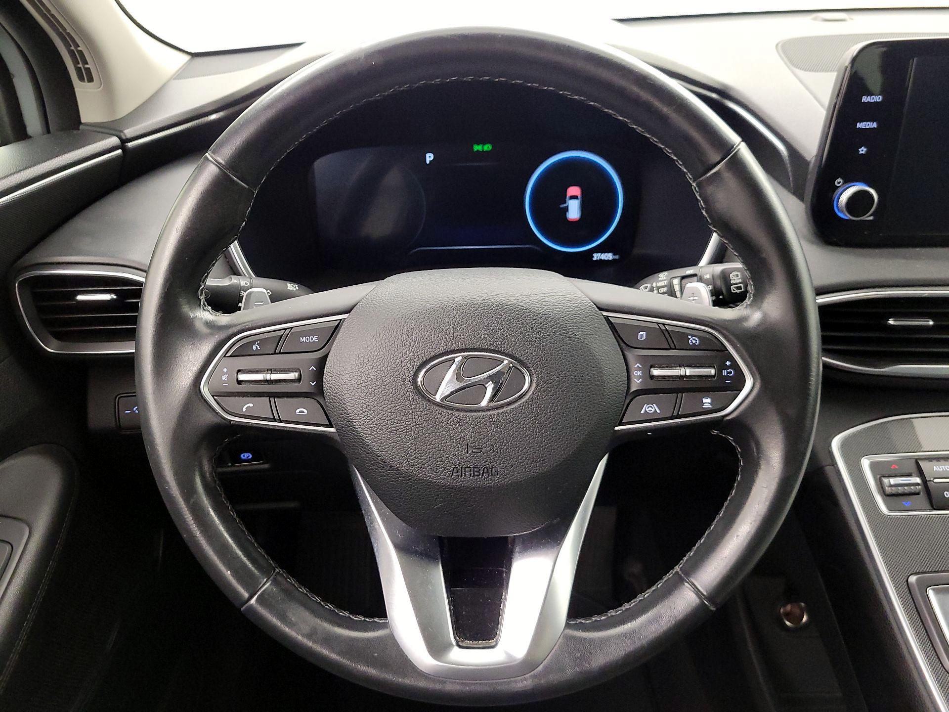 Thumbnail: 2022 Hyundai Santa Fe - 10