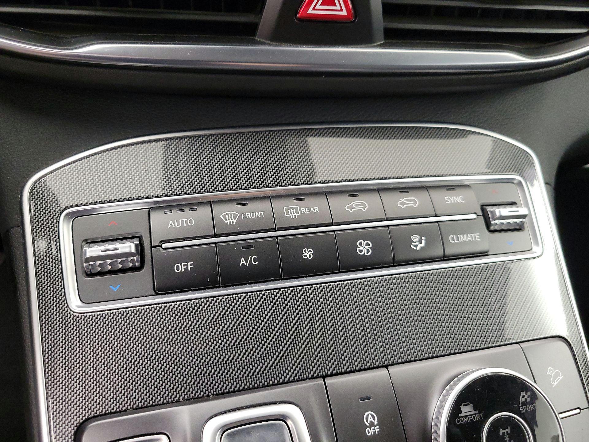 Thumbnail: 2022 Hyundai Santa Fe - 16