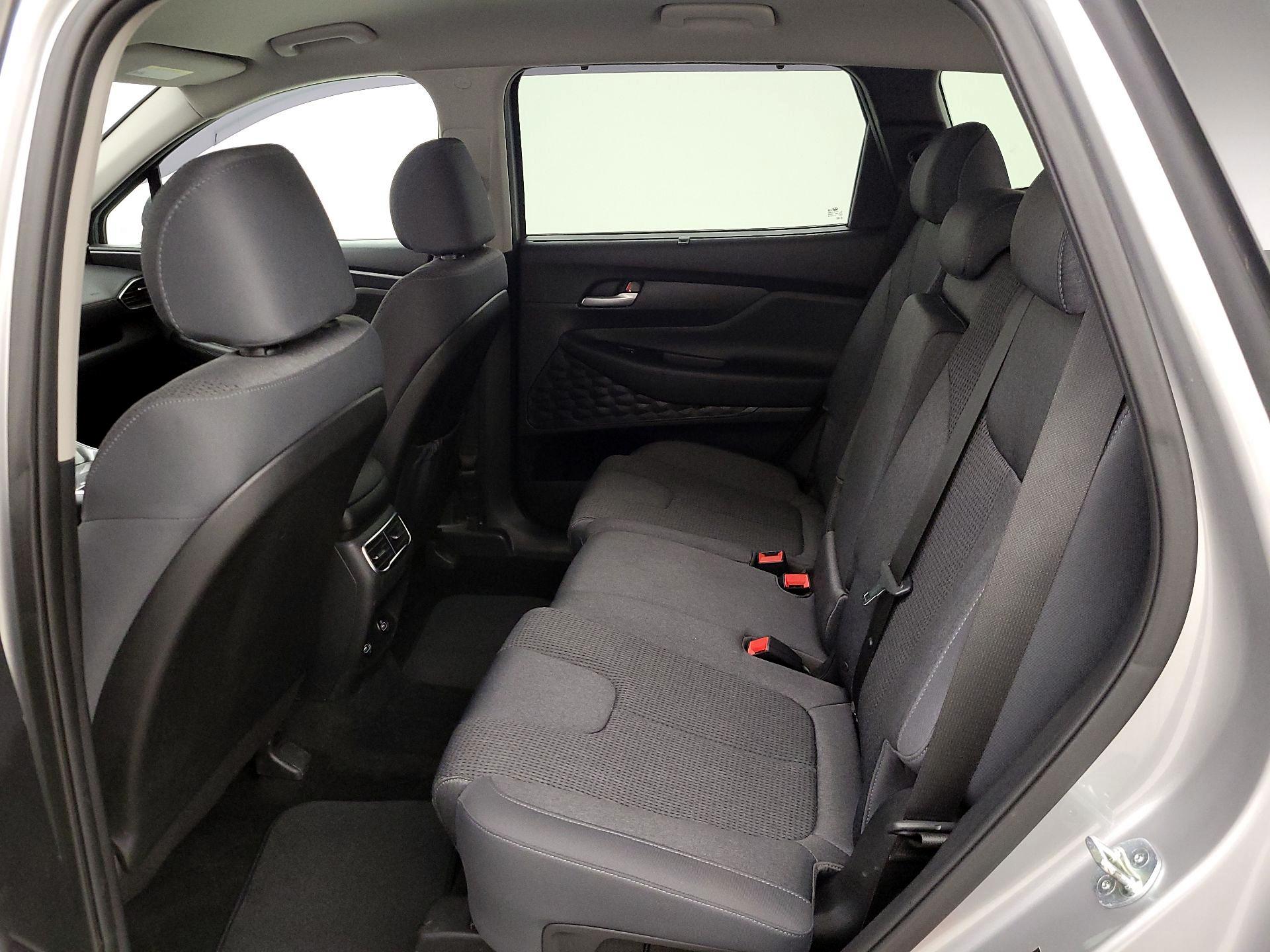 Thumbnail: 2022 Hyundai Santa Fe - 19