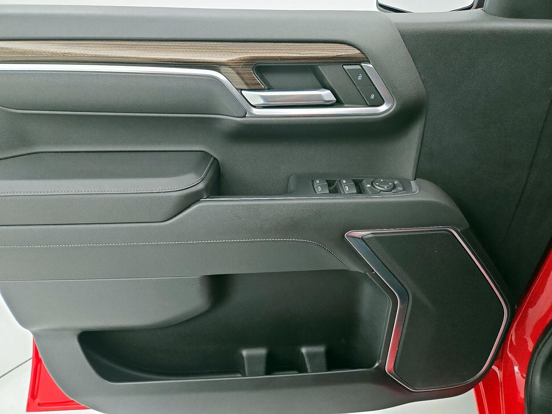 Thumbnail: 2022 Chevrolet Silverado 1500 - 12