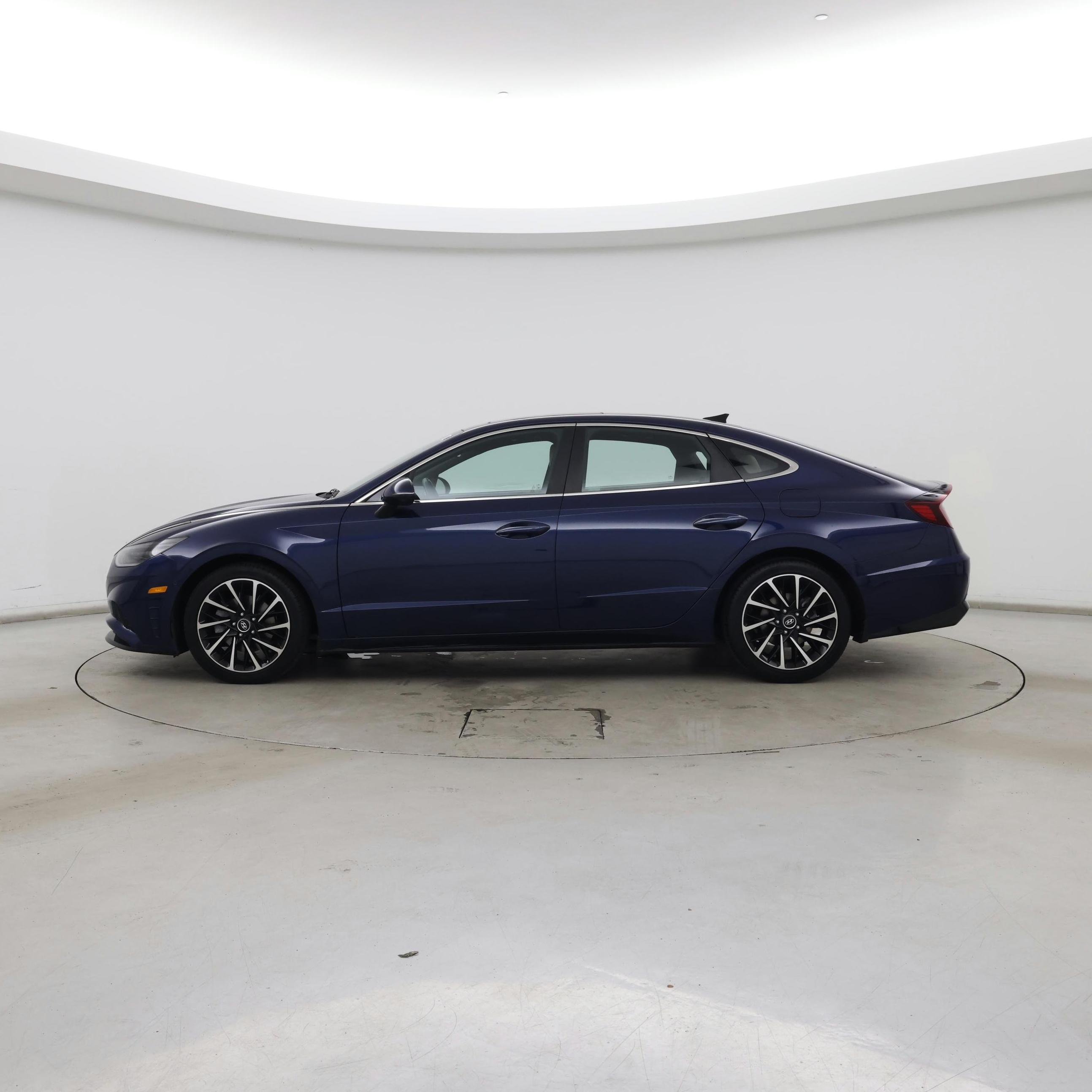 Thumbnail: 2021 Hyundai Sonata - 3