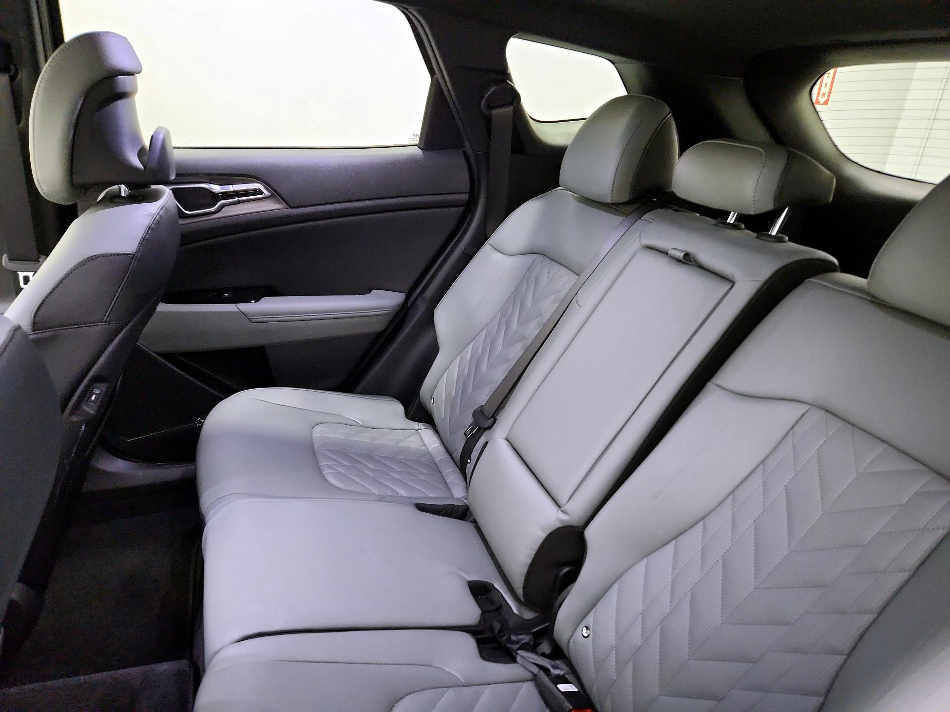 Thumbnail: 2023 Kia Sportage - 19