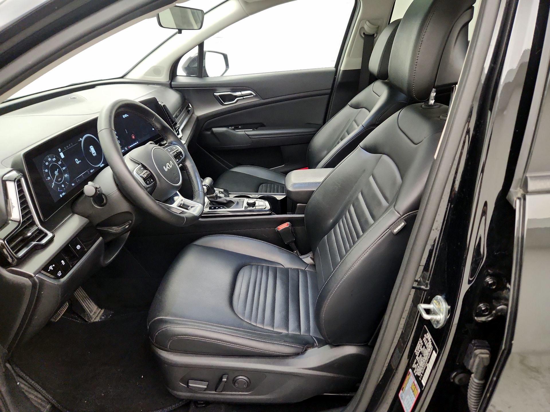 Thumbnail: 2023 Kia Sportage - 11