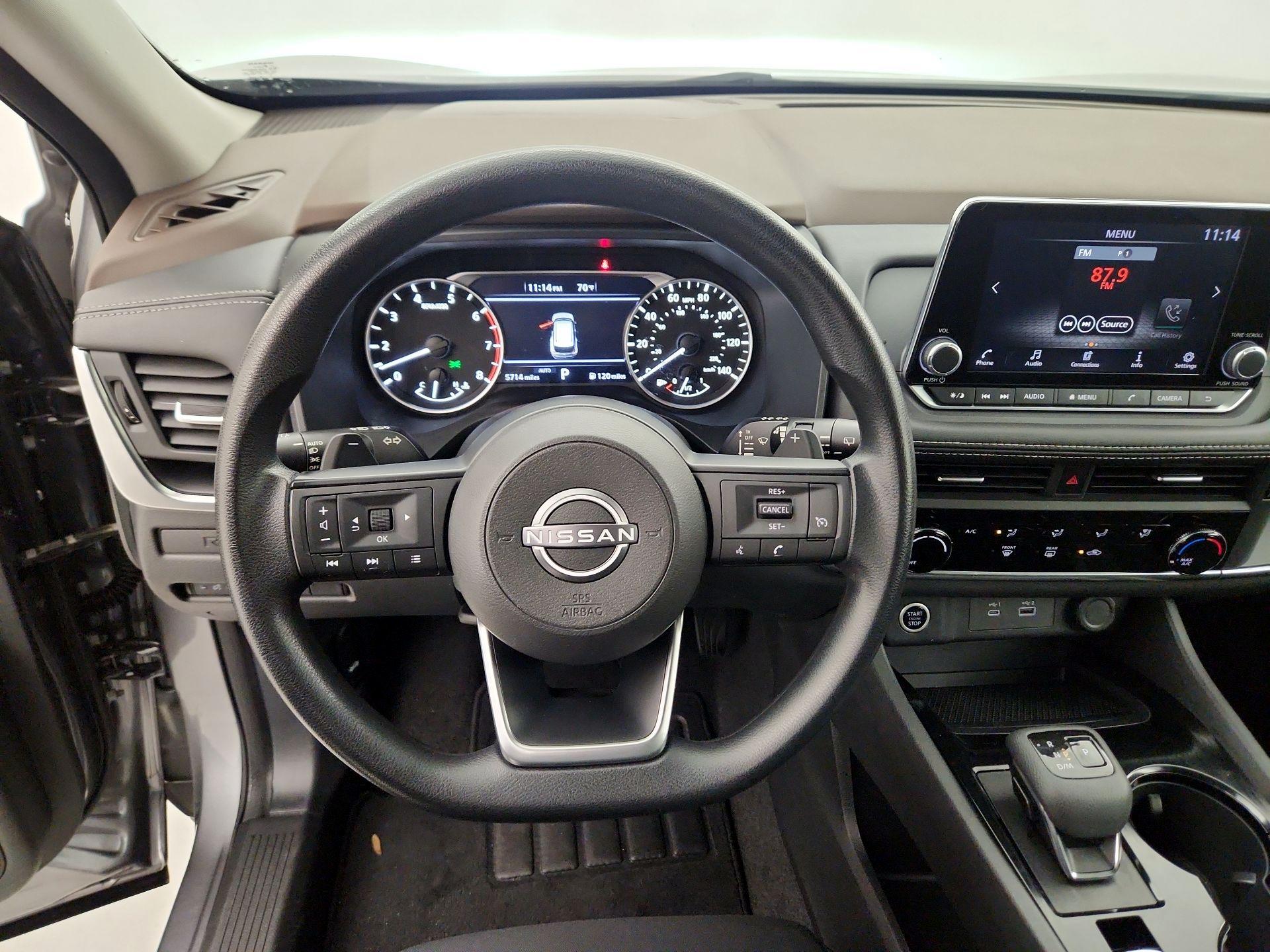 Thumbnail: 2023 Nissan Rogue - 10