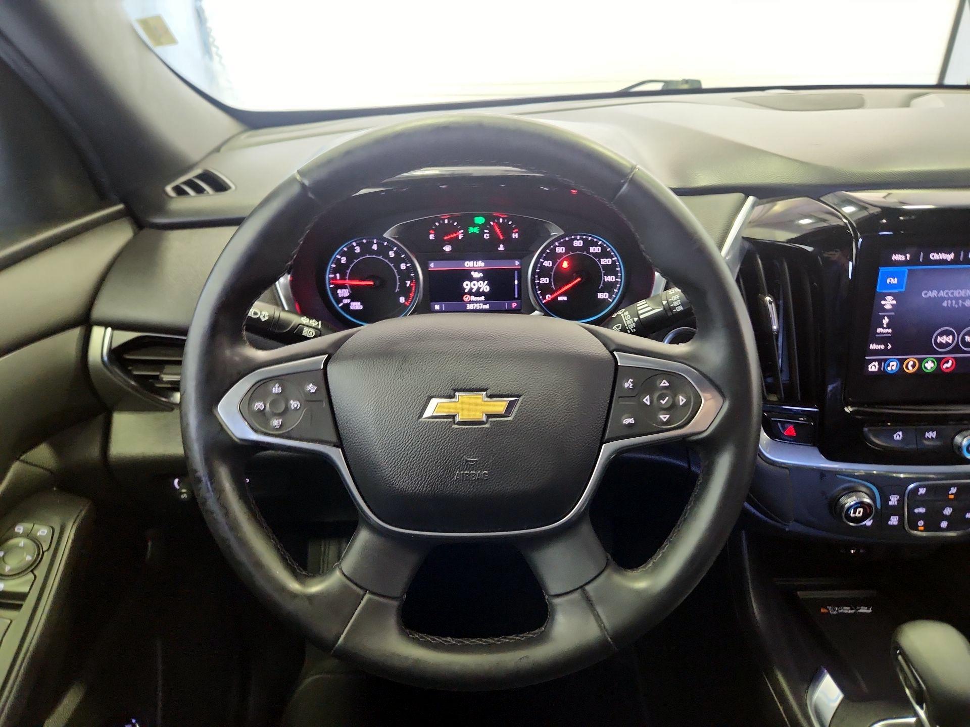 Thumbnail: 2023 Chevrolet Traverse - 10