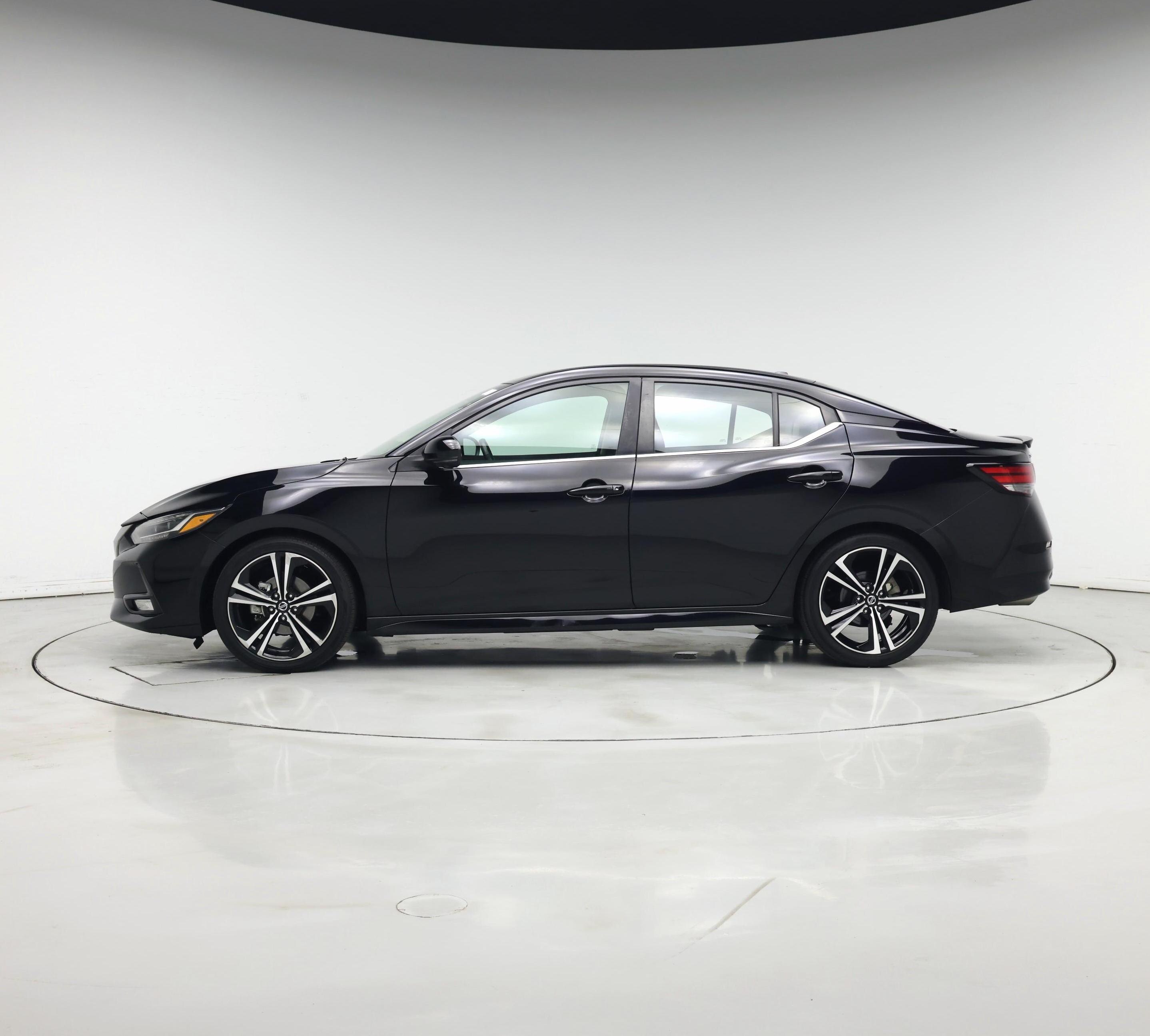 Thumbnail: 2021 Nissan Sentra - 3