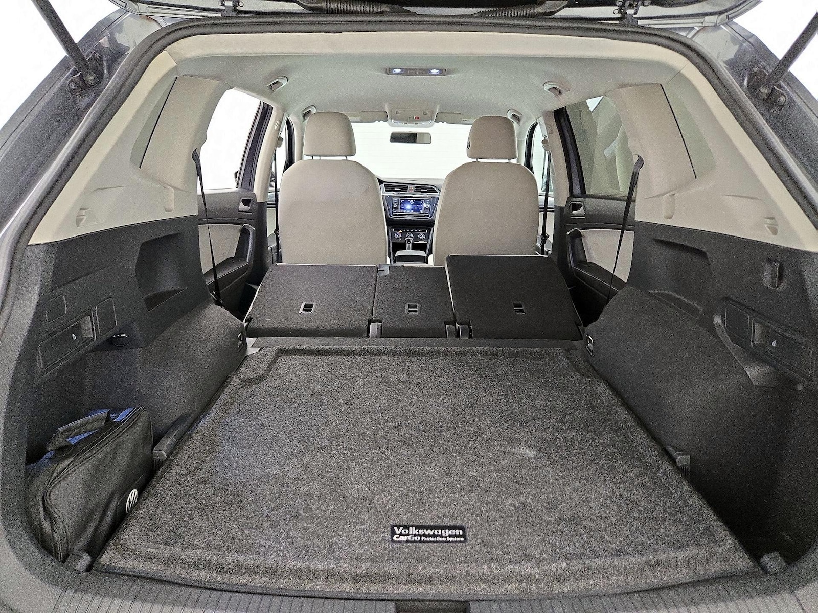 2022 Volkswagen Tiguan S - Photo 22
