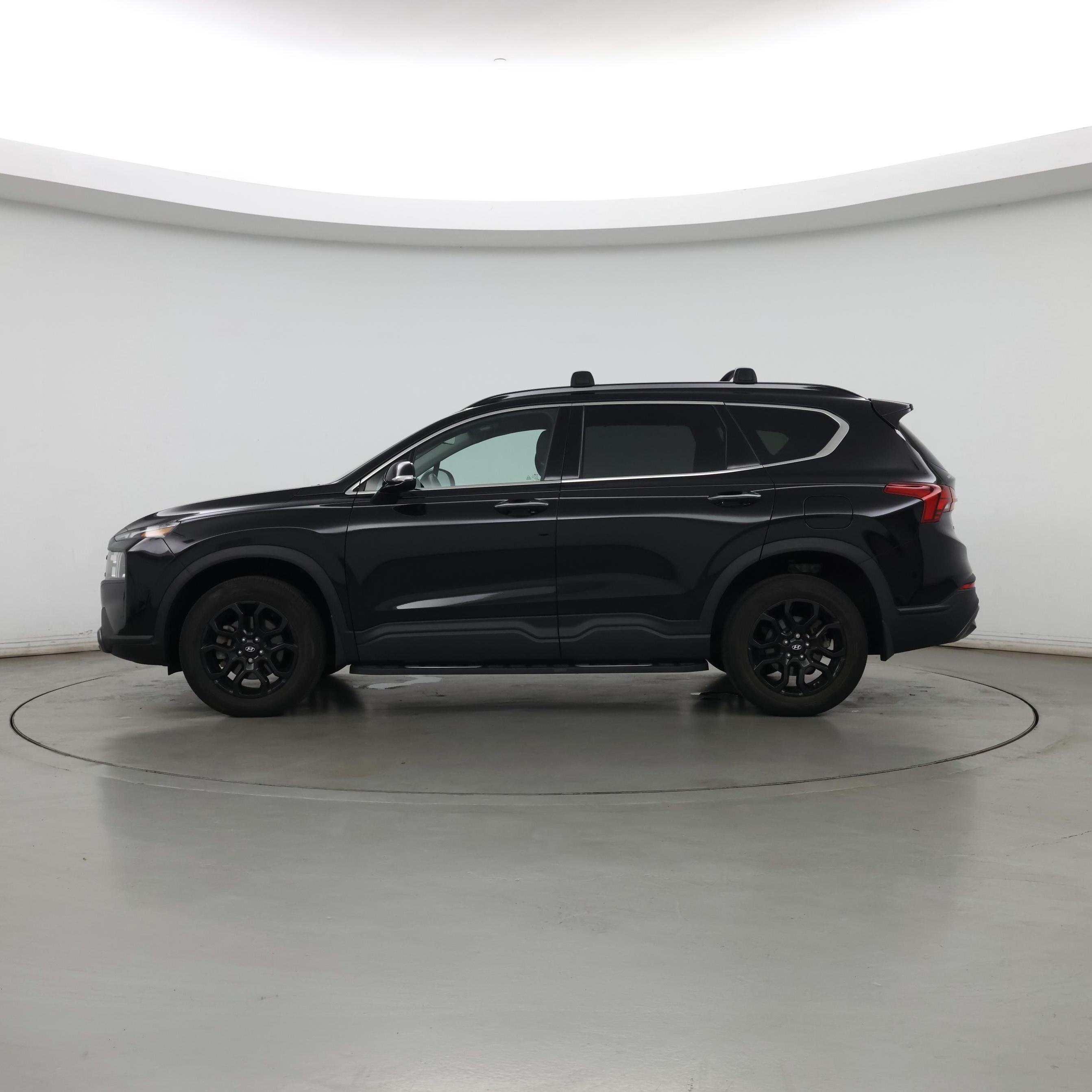 Thumbnail: 2022 Hyundai Santa Fe - 3