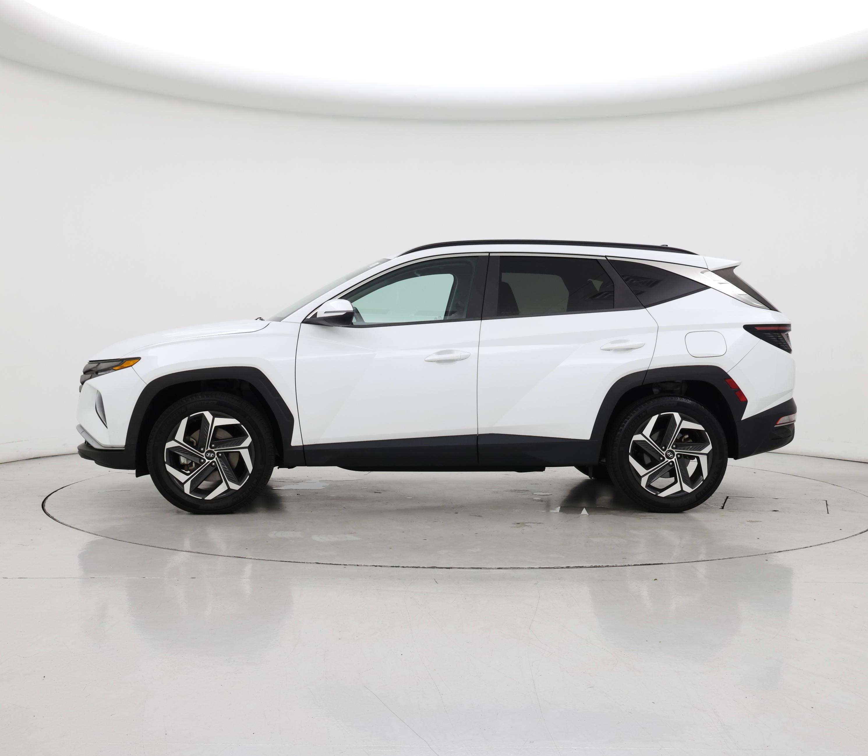 Thumbnail: 2022 Hyundai Tucson - 3