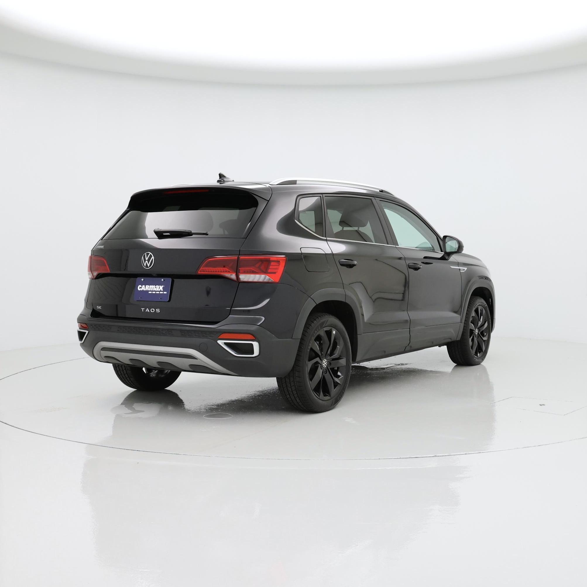 Thumbnail: 2022 Volkswagen Taos - 8