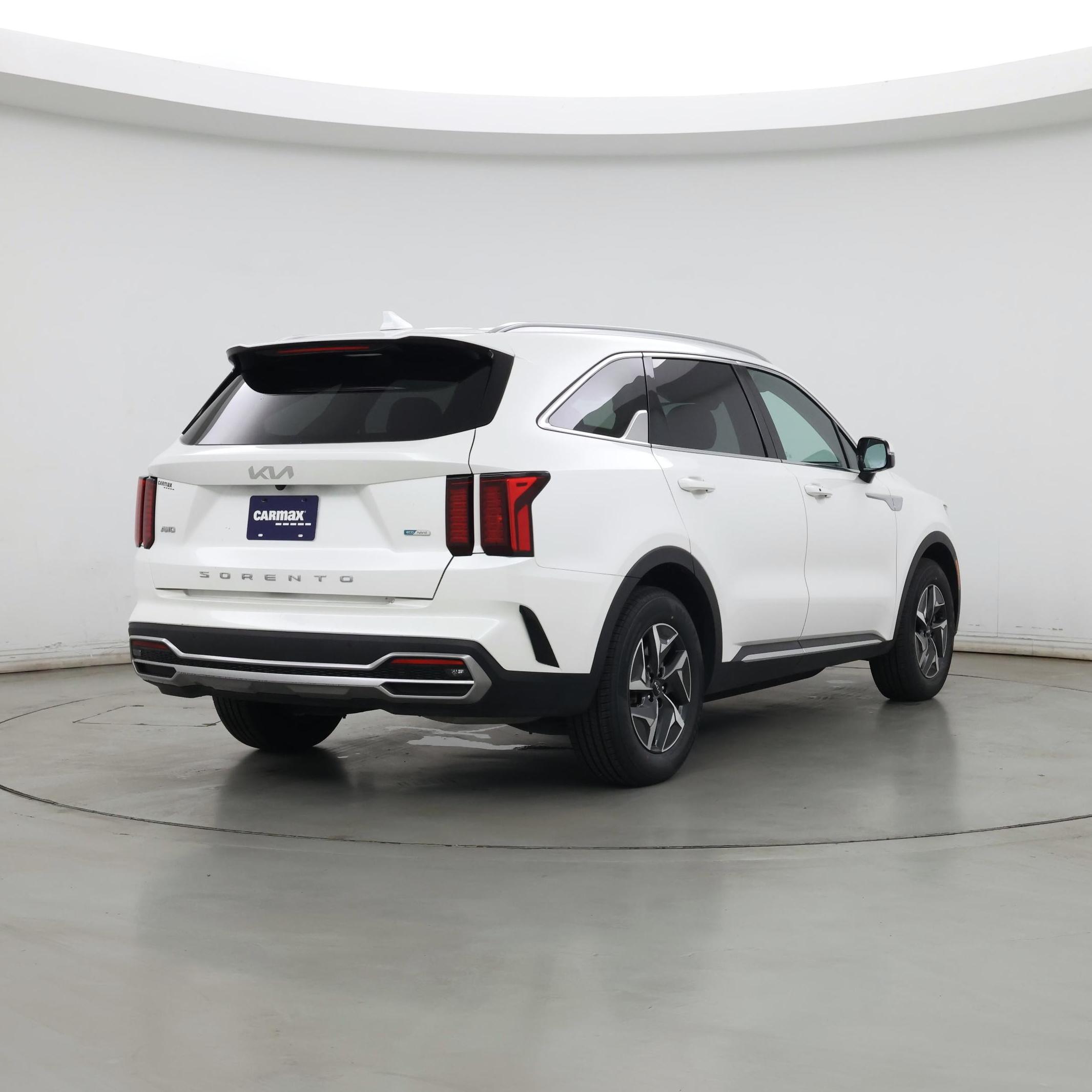 Thumbnail: 2022 Kia Sorento - 8