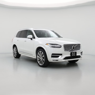 2023 Volvo XC90 B6 Plus