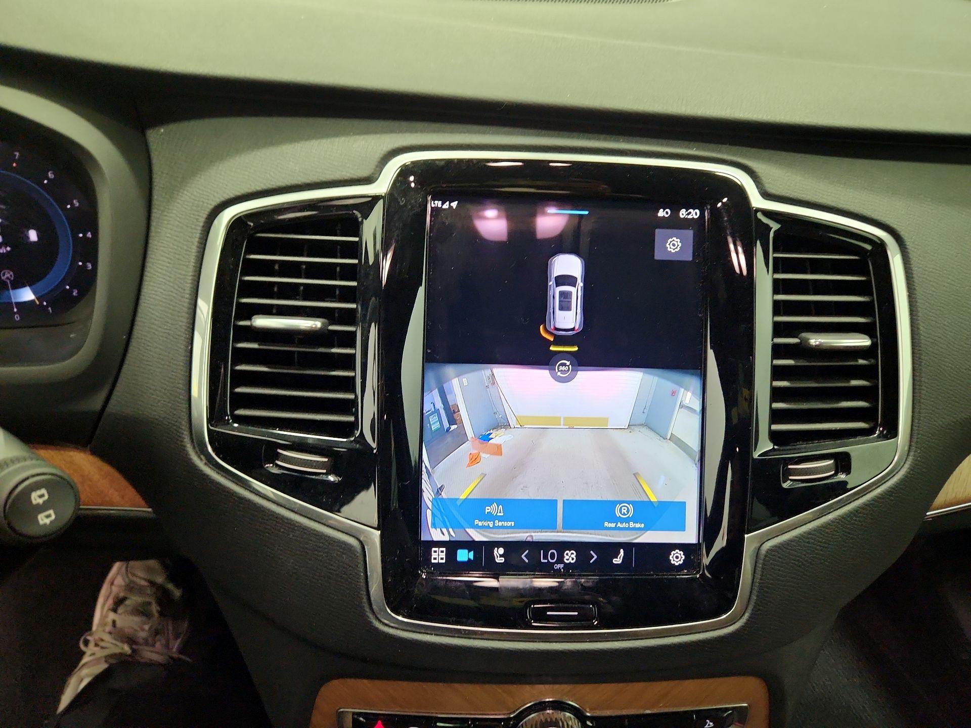 Thumbnail: 2023 Volvo XC90 - 14