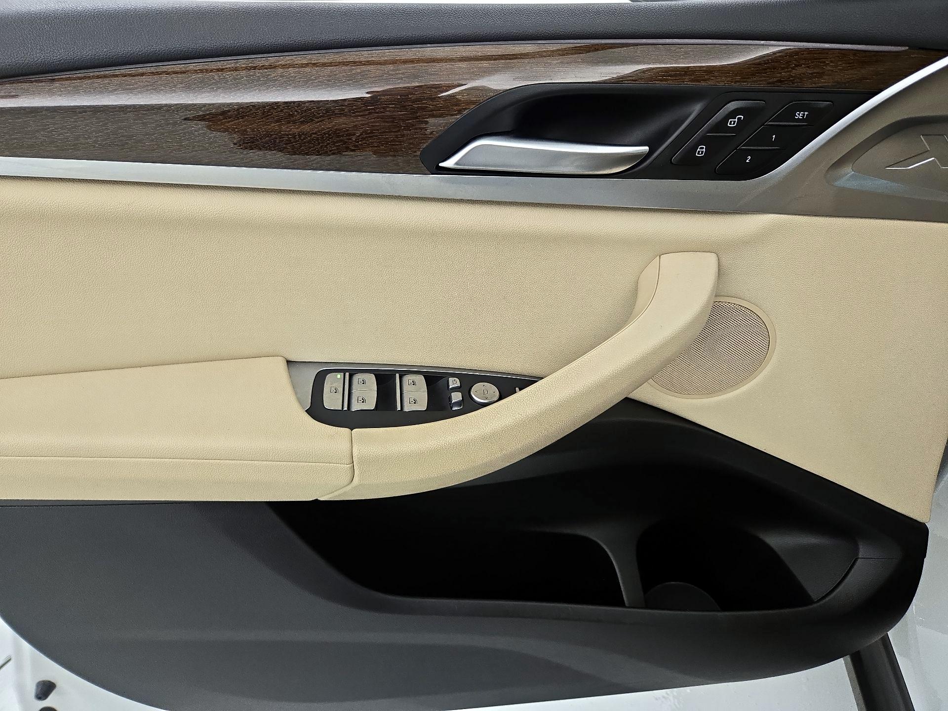 Thumbnail: 2022 BMW X3 - 12