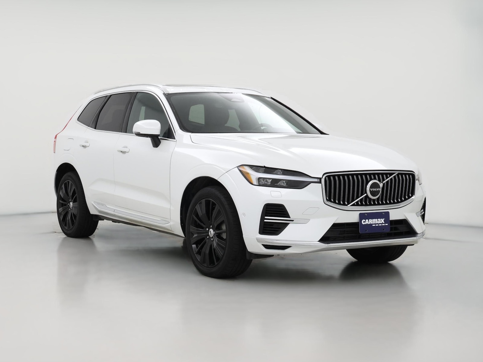 2023 Volvo XC60 Plus