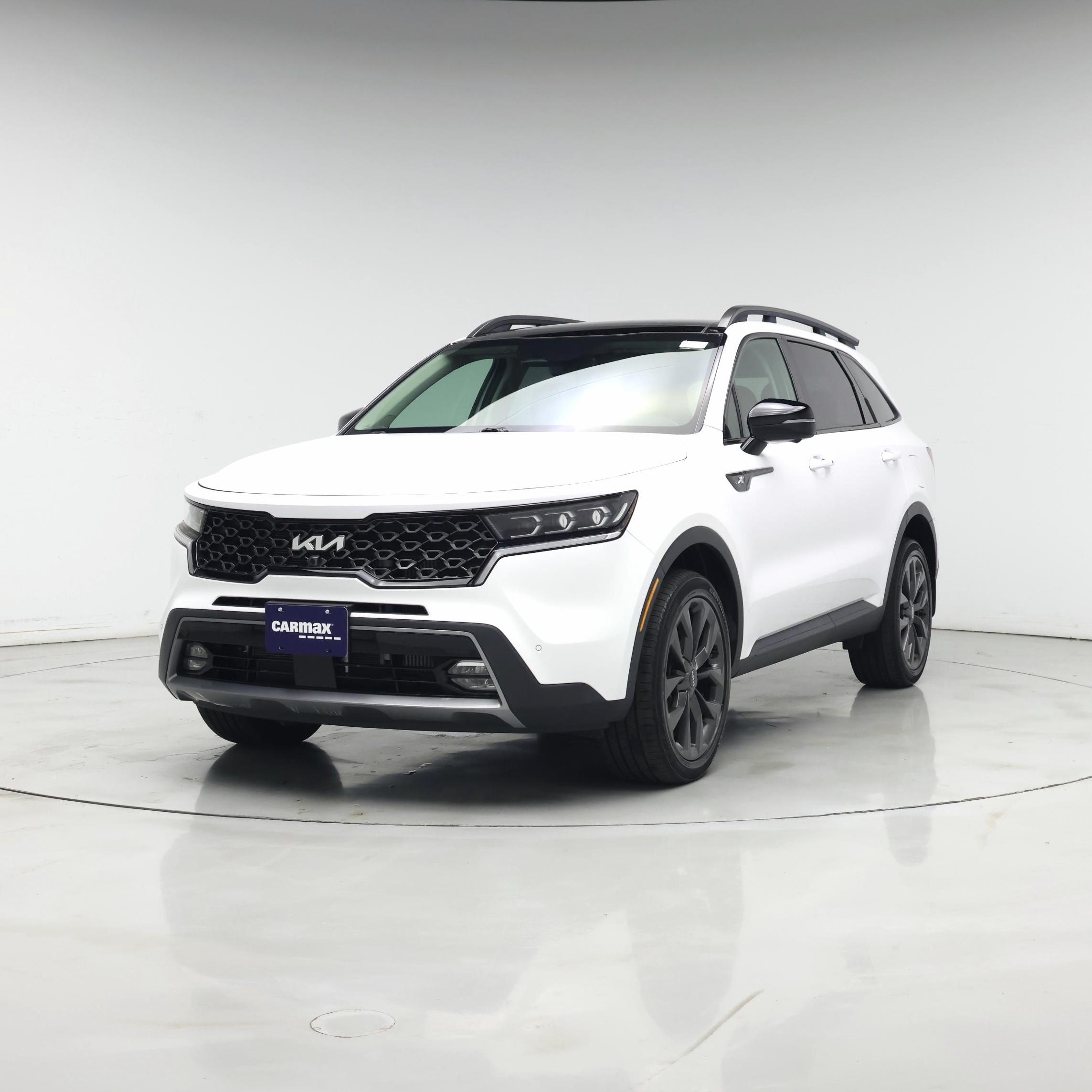 Thumbnail: 2022 Kia Sorento - 4