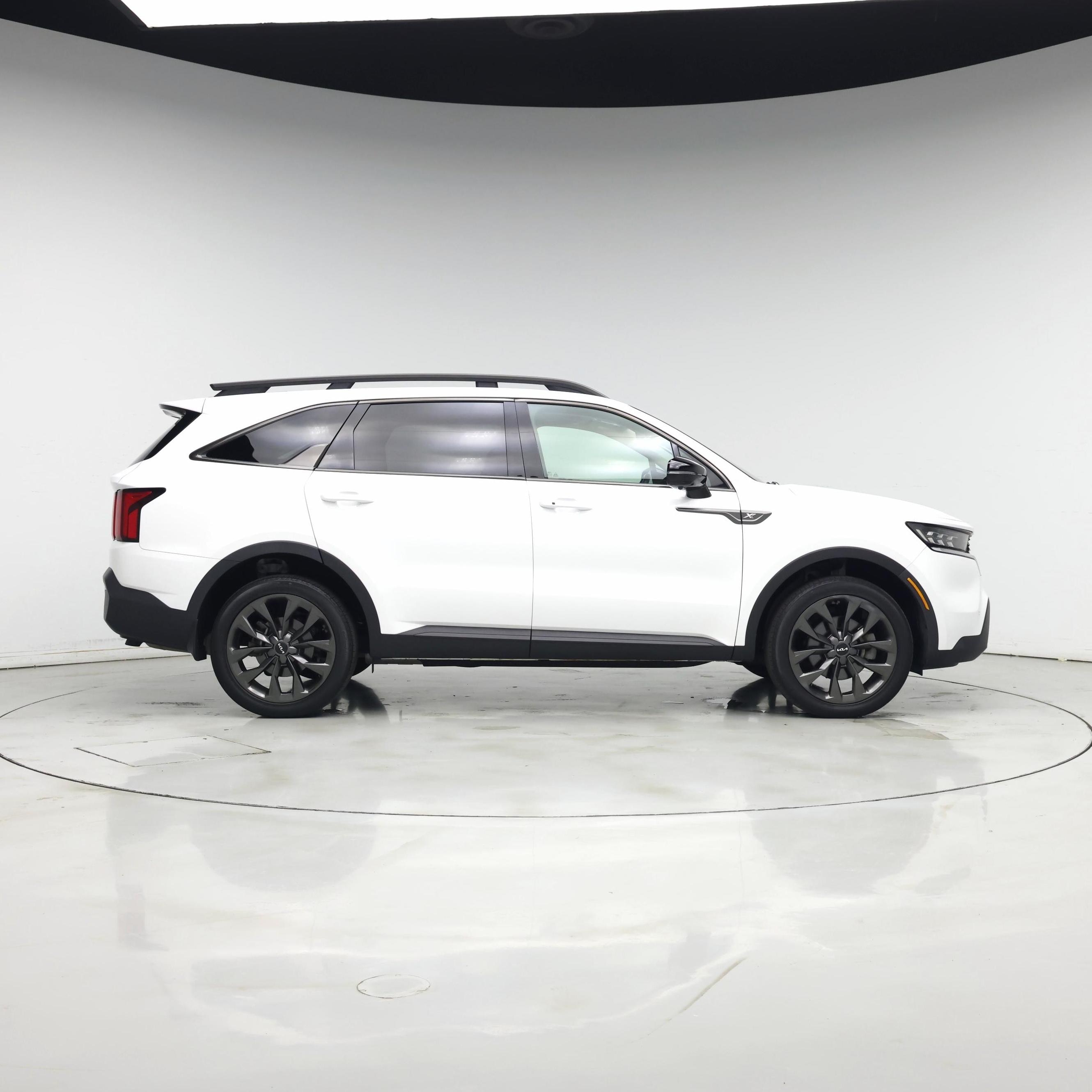 Thumbnail: 2022 Kia Sorento - 7