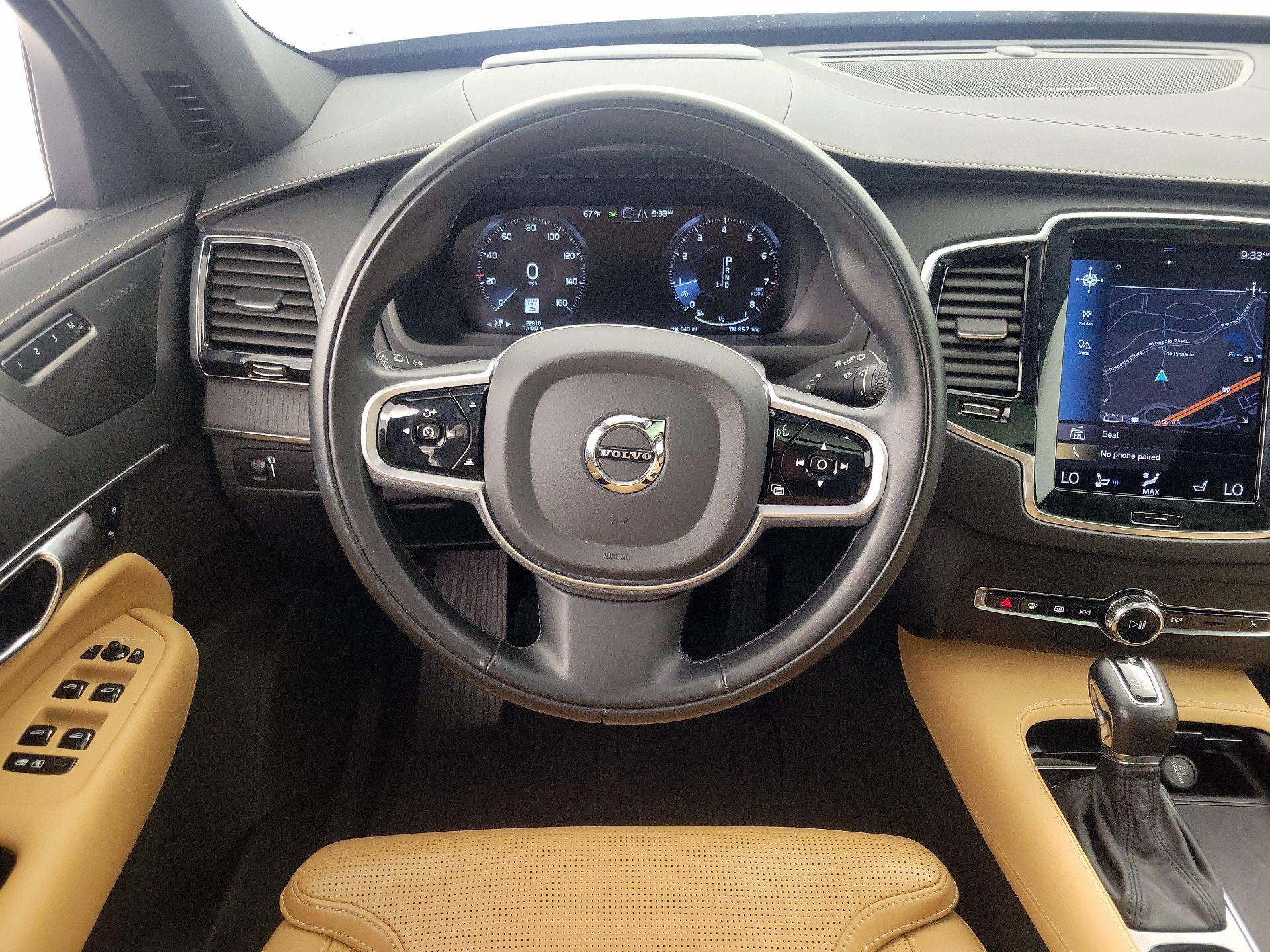 Thumbnail: 2022 Volvo XC90 - 10
