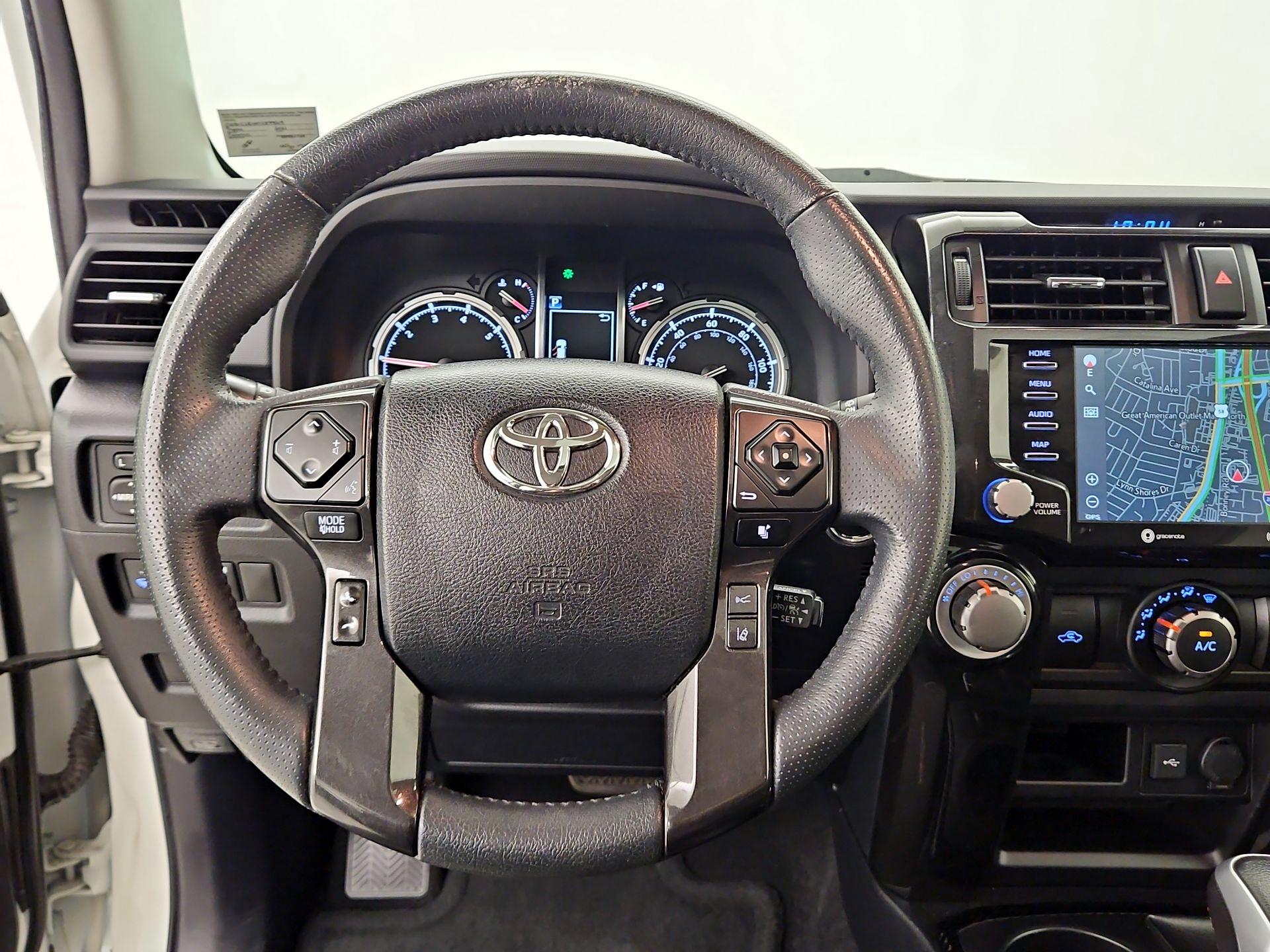 Thumbnail: 2021 Toyota 4Runner - 10